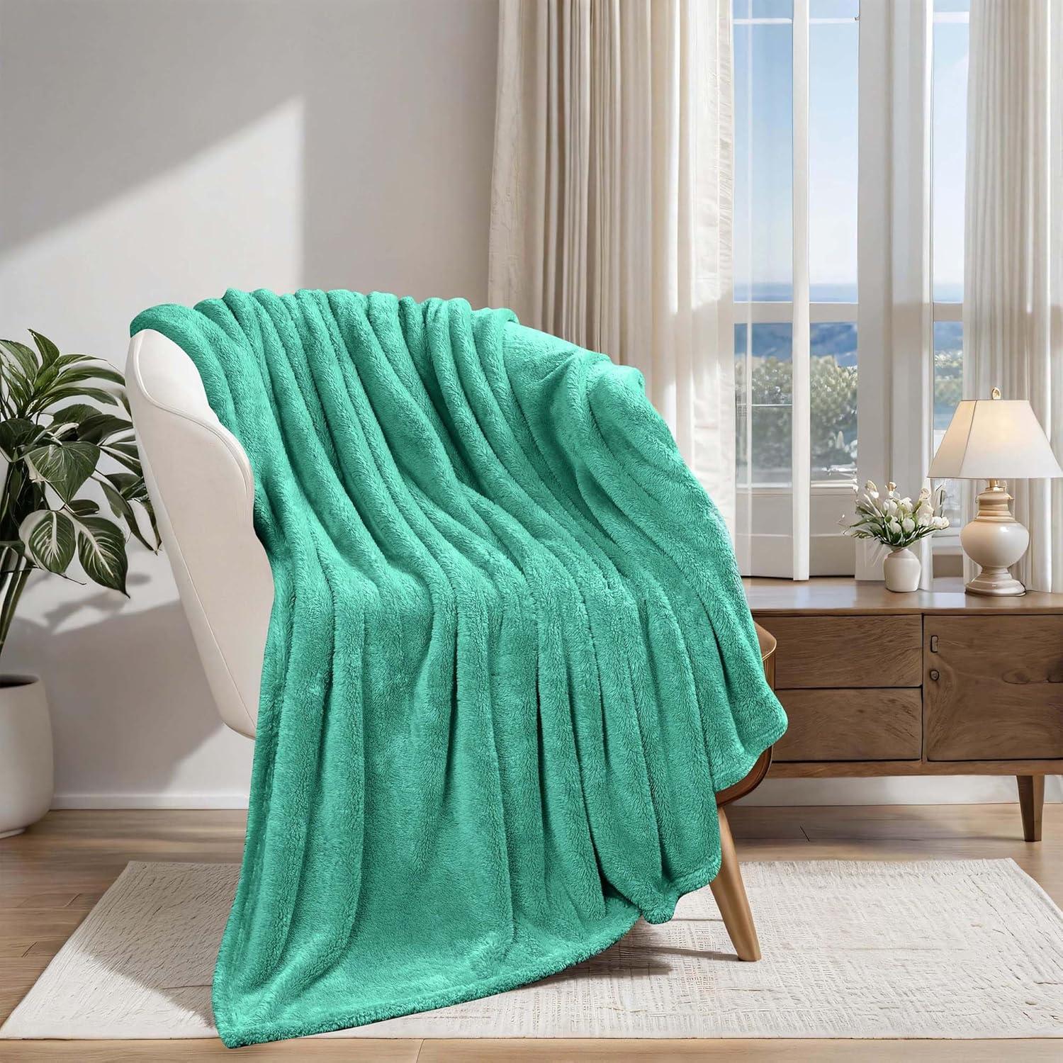 Superior Superior Solid Polyester Reversible All-Season Fleece Throws Blanket