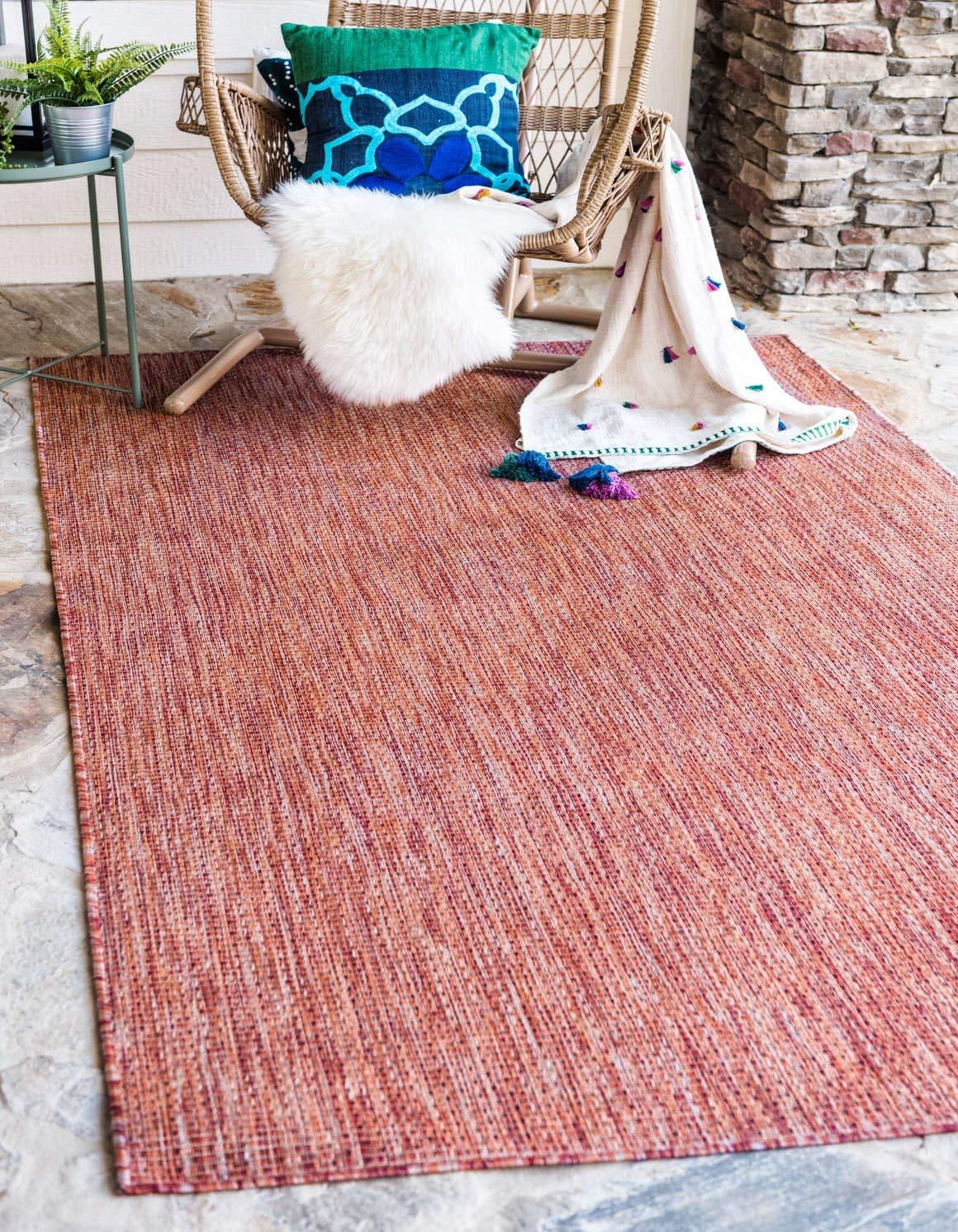 Unique Loom 6' 1 x 9' 0 Rectangle Indoor/Outdoor Solid Rust Red Area Rug