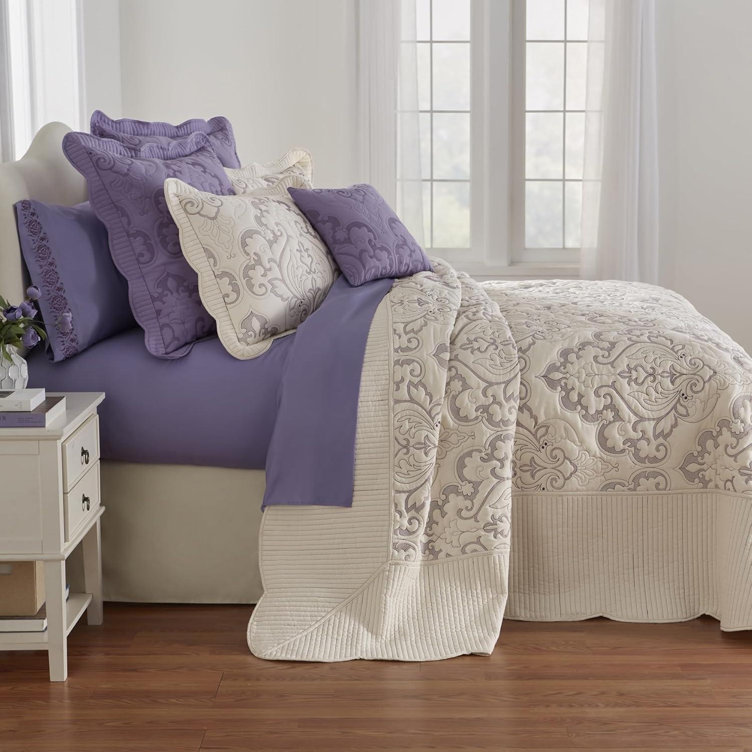 BrylaneHome Amelia Bedspread - Queen, Seaglass