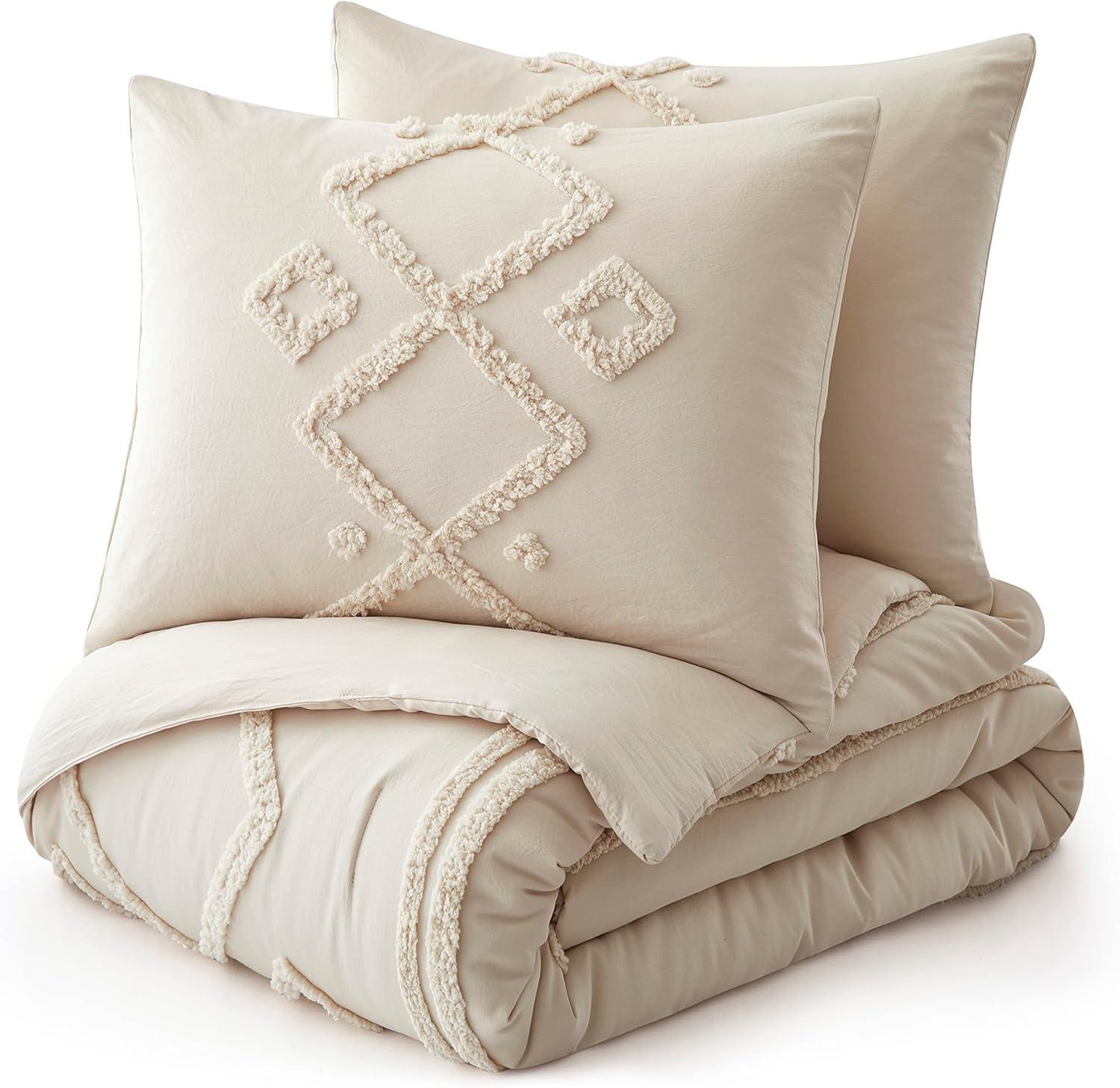 Cream Tufted Jacquard Queen Comforter Set with Pillowcases