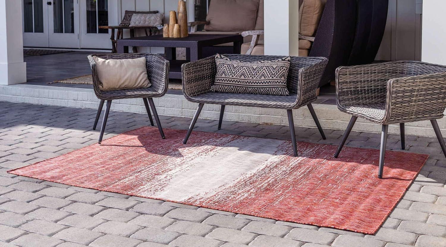 Unique Loom Outdoor Modern Collection Area Rug - Ombre (4' 1" x 6' 1" Rectangle Rust Red/Gray)