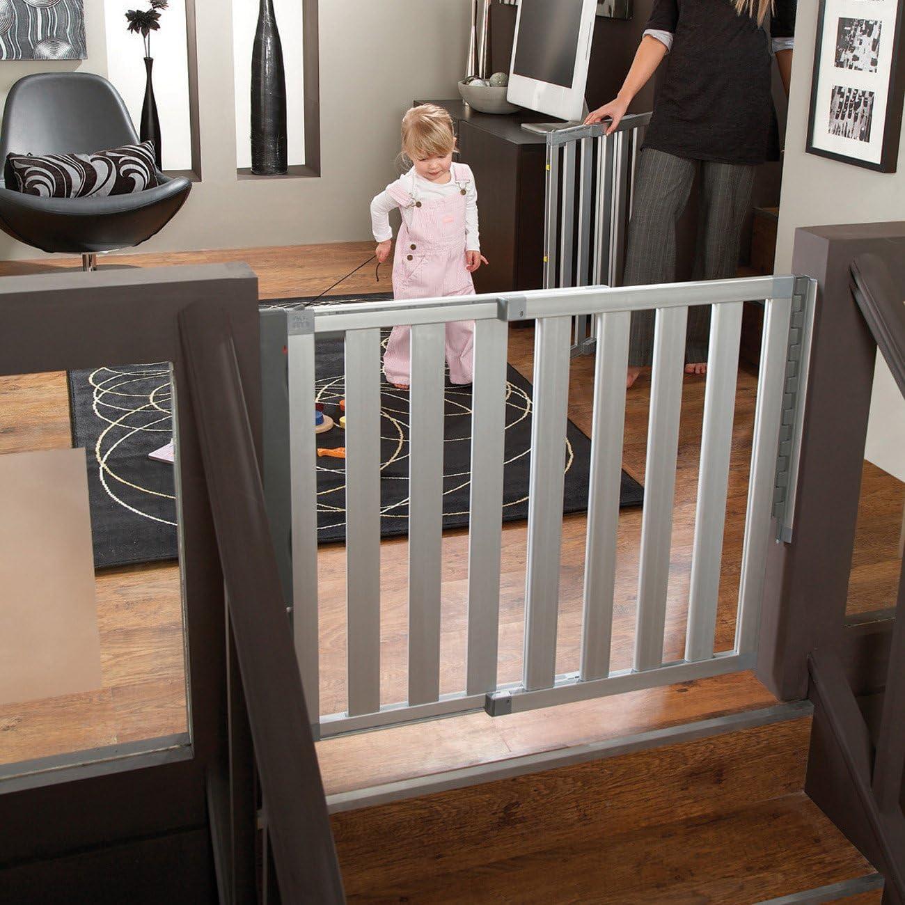 Silver Aluminum Adjustable Baby Safety Gate for Stairs