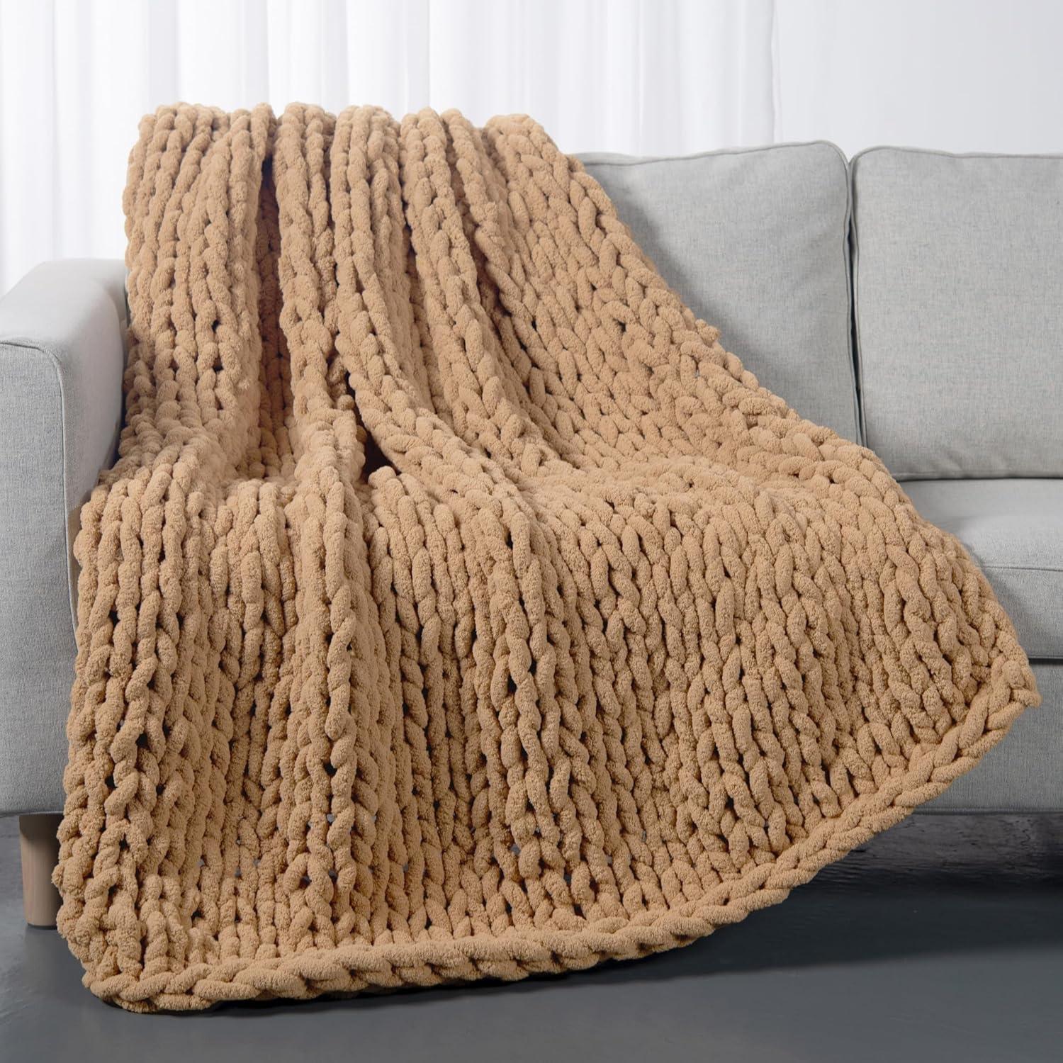 Carriediosa Chunky Knit Throw Blanket Handmade Soft Throws for Couch Sofa Bed, 50" x 60" Tan Brown