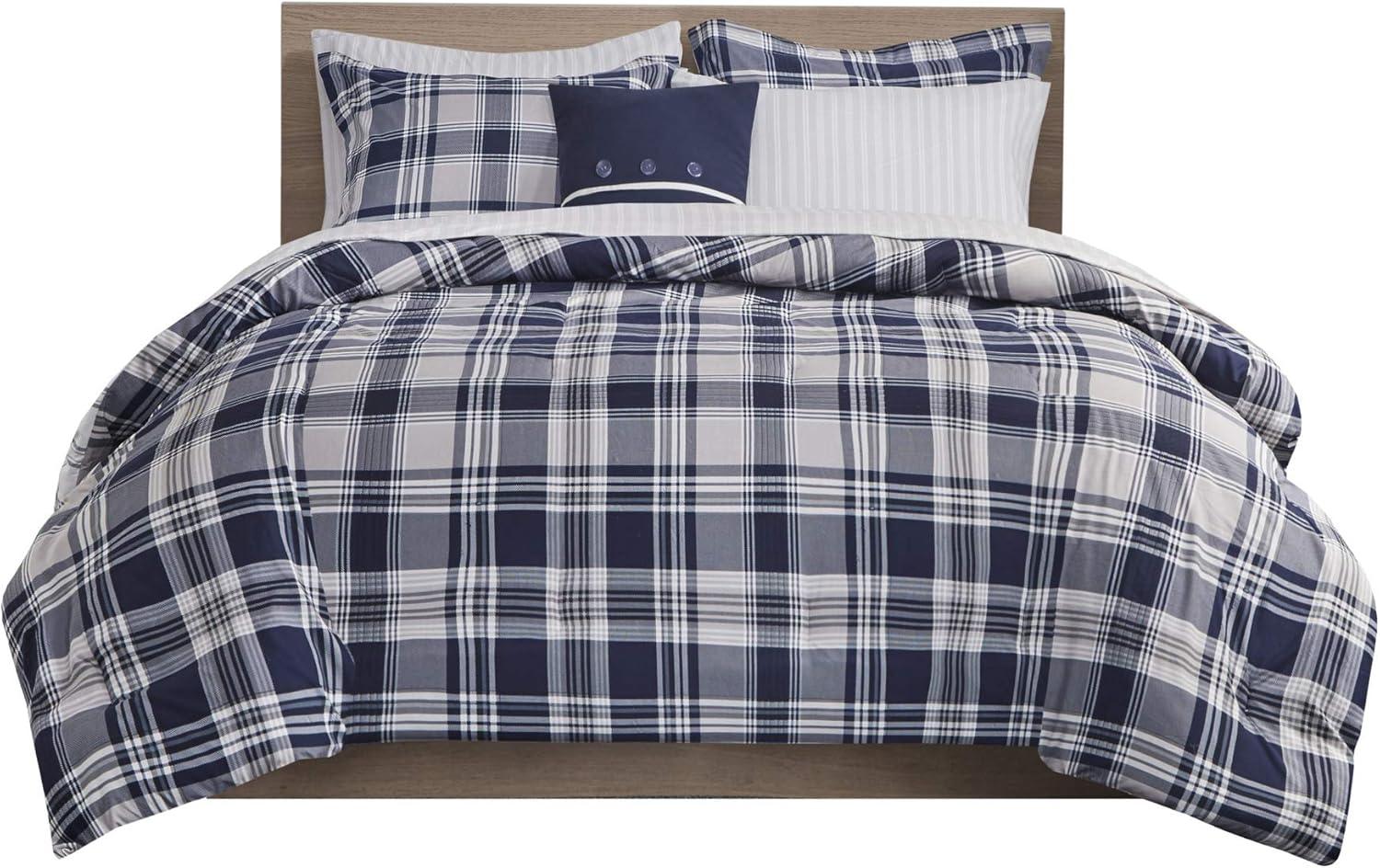 Reversible Comforter Set with Bed Sheets