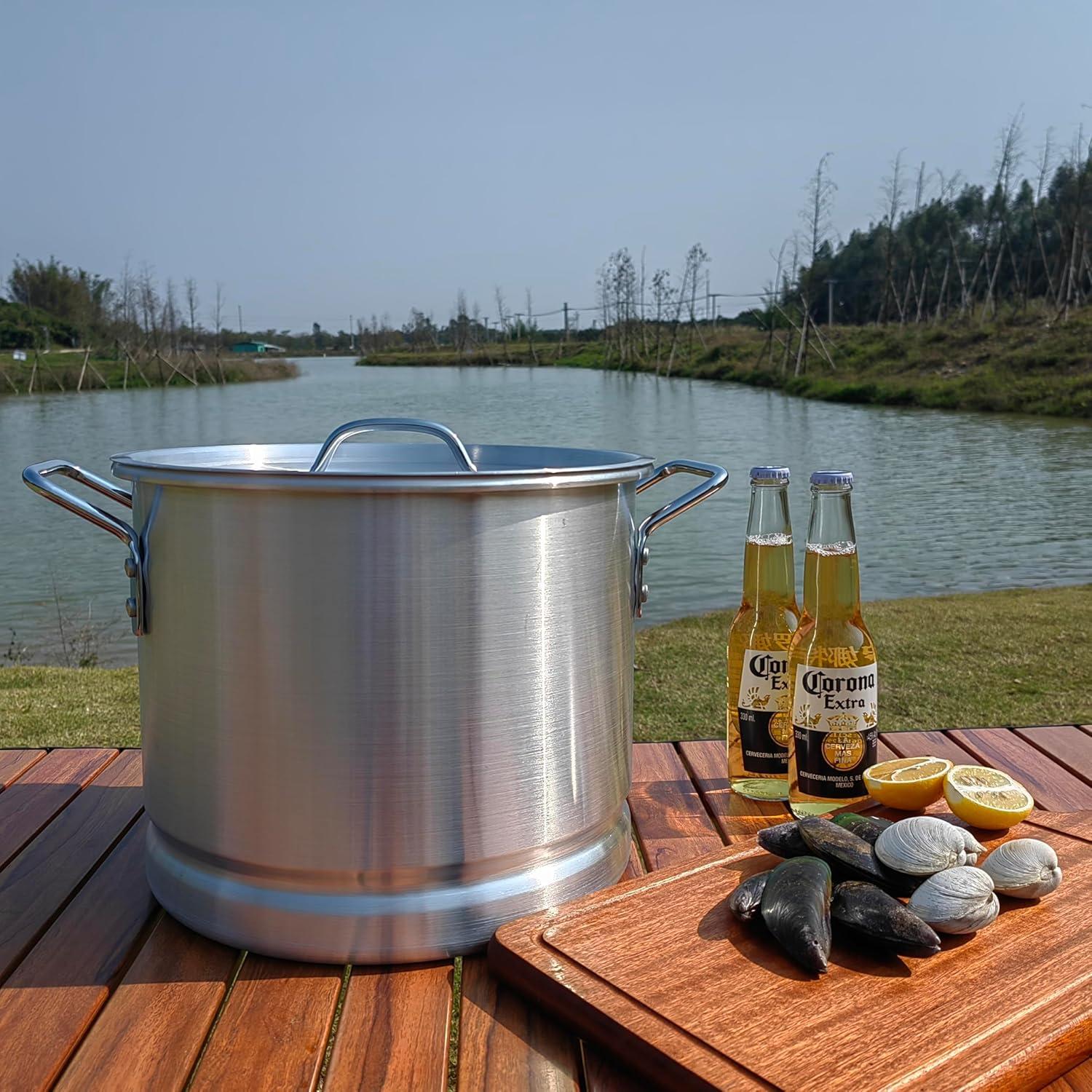 ARC ARC 32 Quarts Aluminum Stock Pot