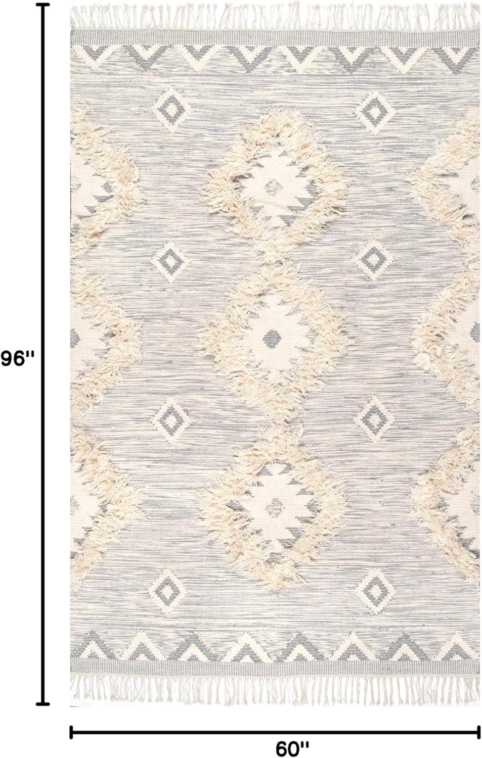 Nuloom Savannah Geometric 5x8 Wool Indoor Area Rug for Living Room Bedroom Dining Room Kitchen, Light Grey/Ivory