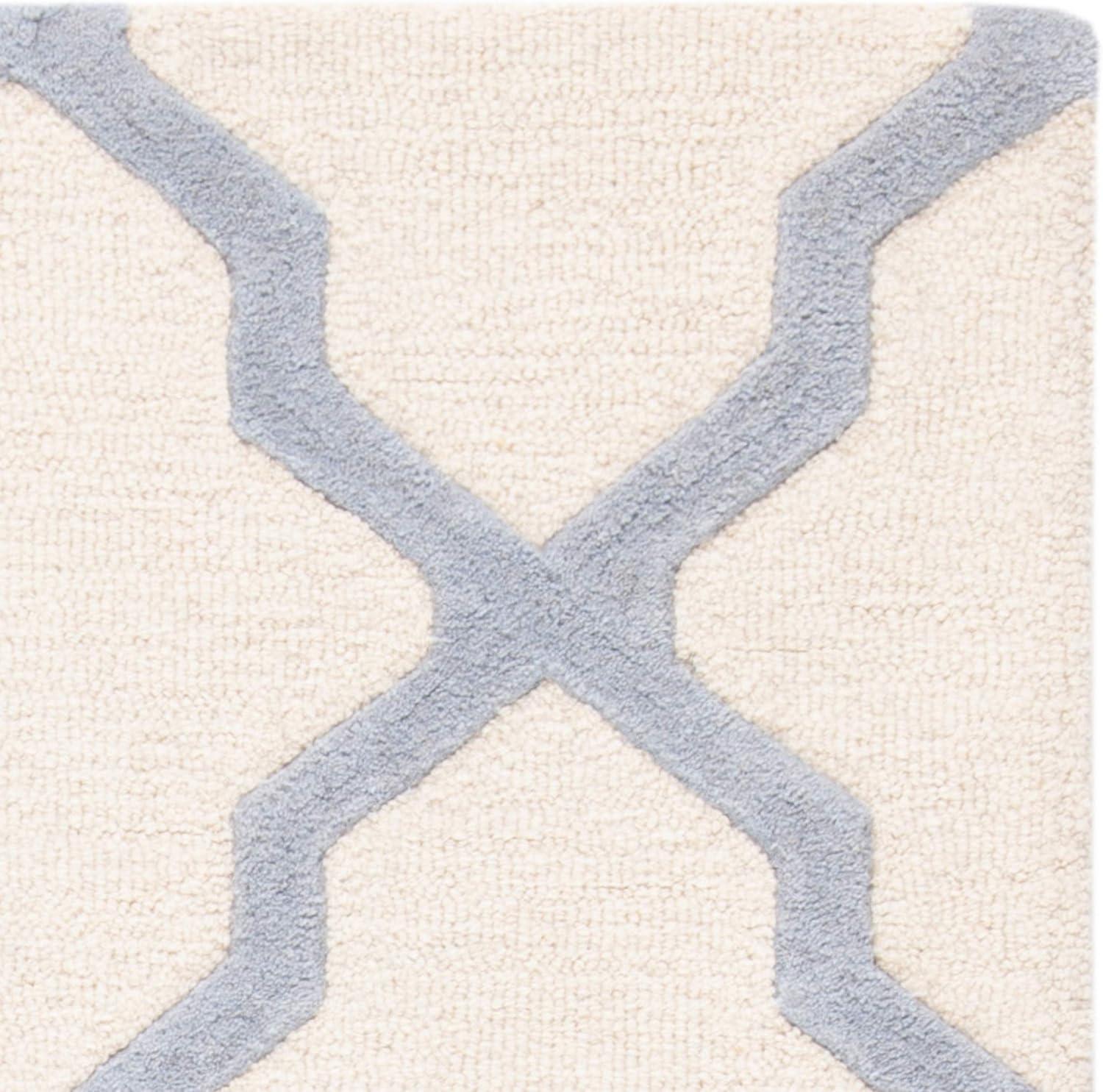 SAFAVIEH Cambridge Liam Geometric Wool Area Rug, Ivory/Light Blue, 6' x 9'