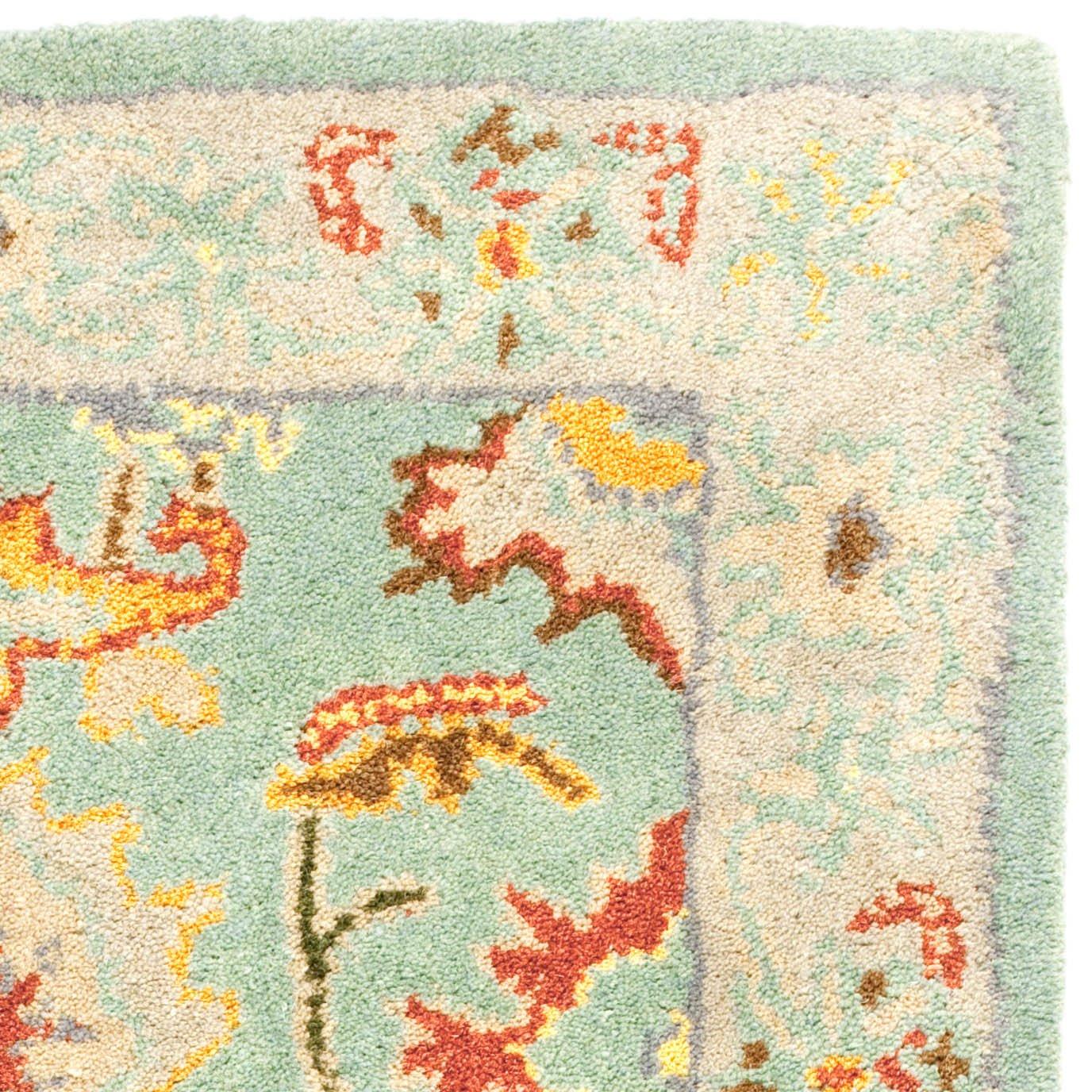 SAFAVIEH Heritage Giles Traditional Wool Area Rug, Light Blue/Ivory, 2' x 3'
