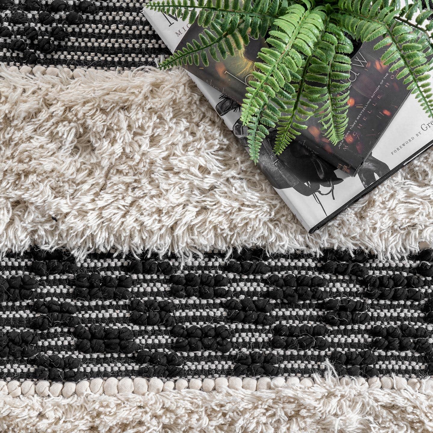 Ivory Shag Tufted Handmade Wool Runner Rug 30"