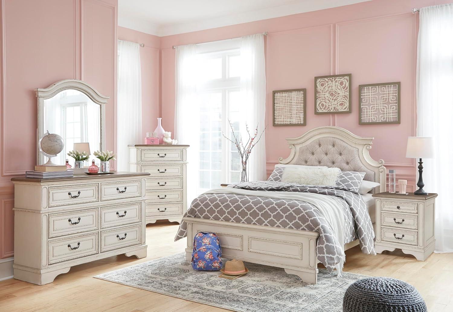 Hayley 3 - Drawer Nightstand in White