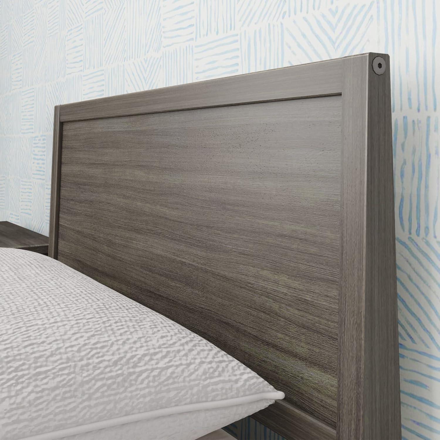 Max & Lily Twin Bed Frame, Solid Wood Classic Platform Bed with Panel Headboard for Kids