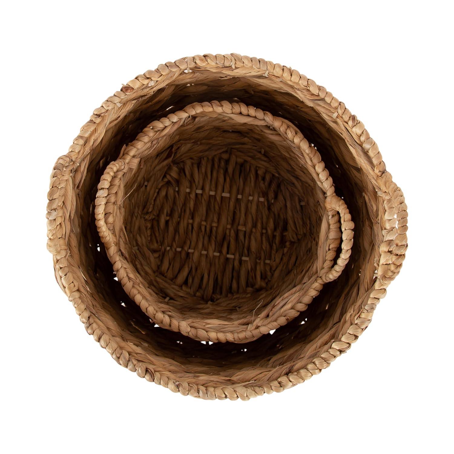 Kate and Laurel Livia Moderno Juego de Cestas Tejidas de Dos Piezas, 16 x 16 y 13 x 13, Jacinto de Agua Natural, Cestas de Mimbre Natural Transicionales para Usar Como Maceteros Tejidos O Cestas Tipo Manta para Sala de Estar