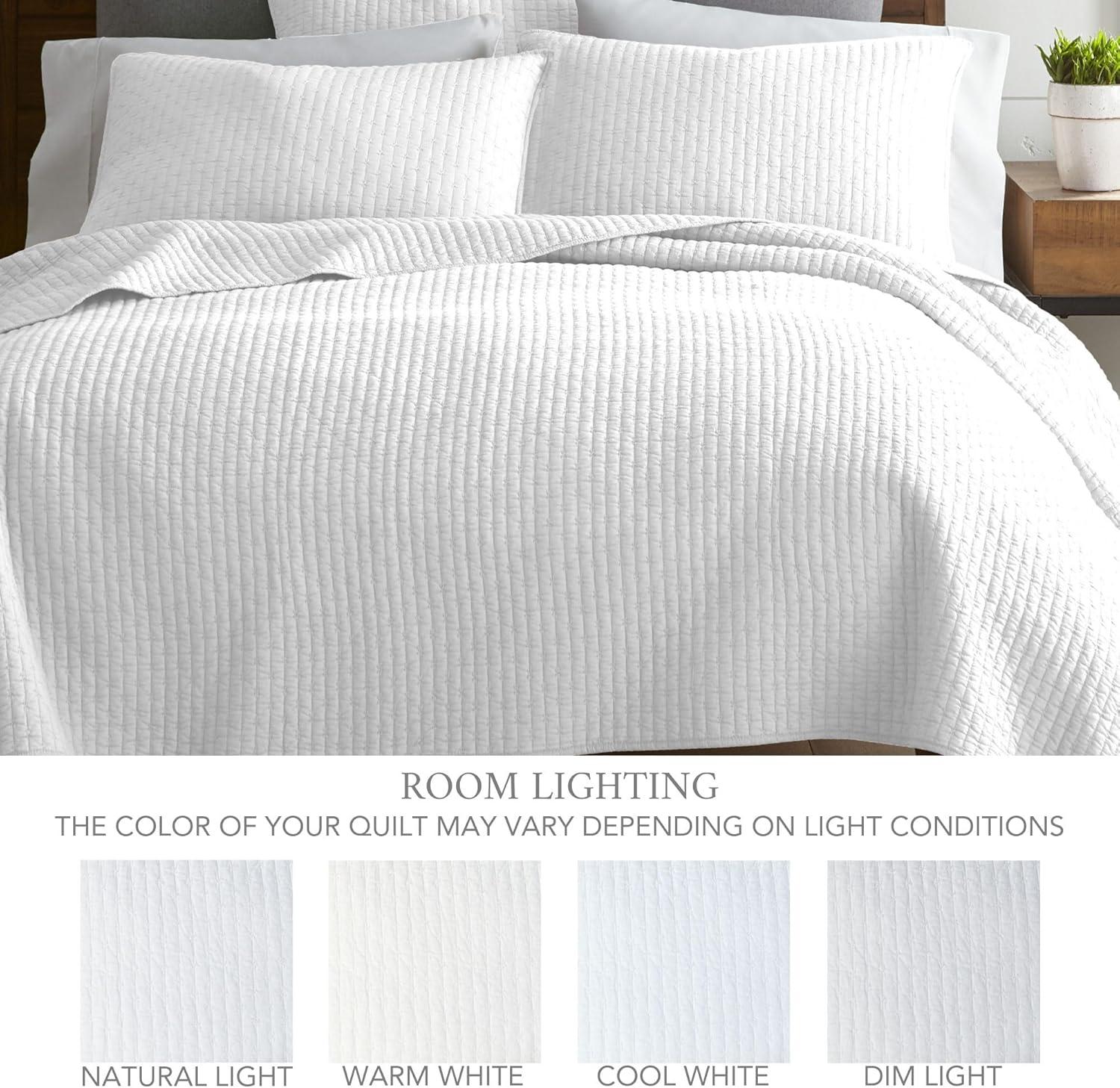 Cross Stitch Bright White Twin Quilt Set