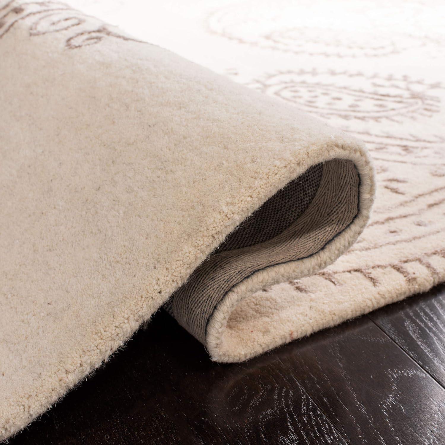 Bella BEL153 Hand Tufted Area Rug - Ivory/Beige - 6'x9' - Safavieh.