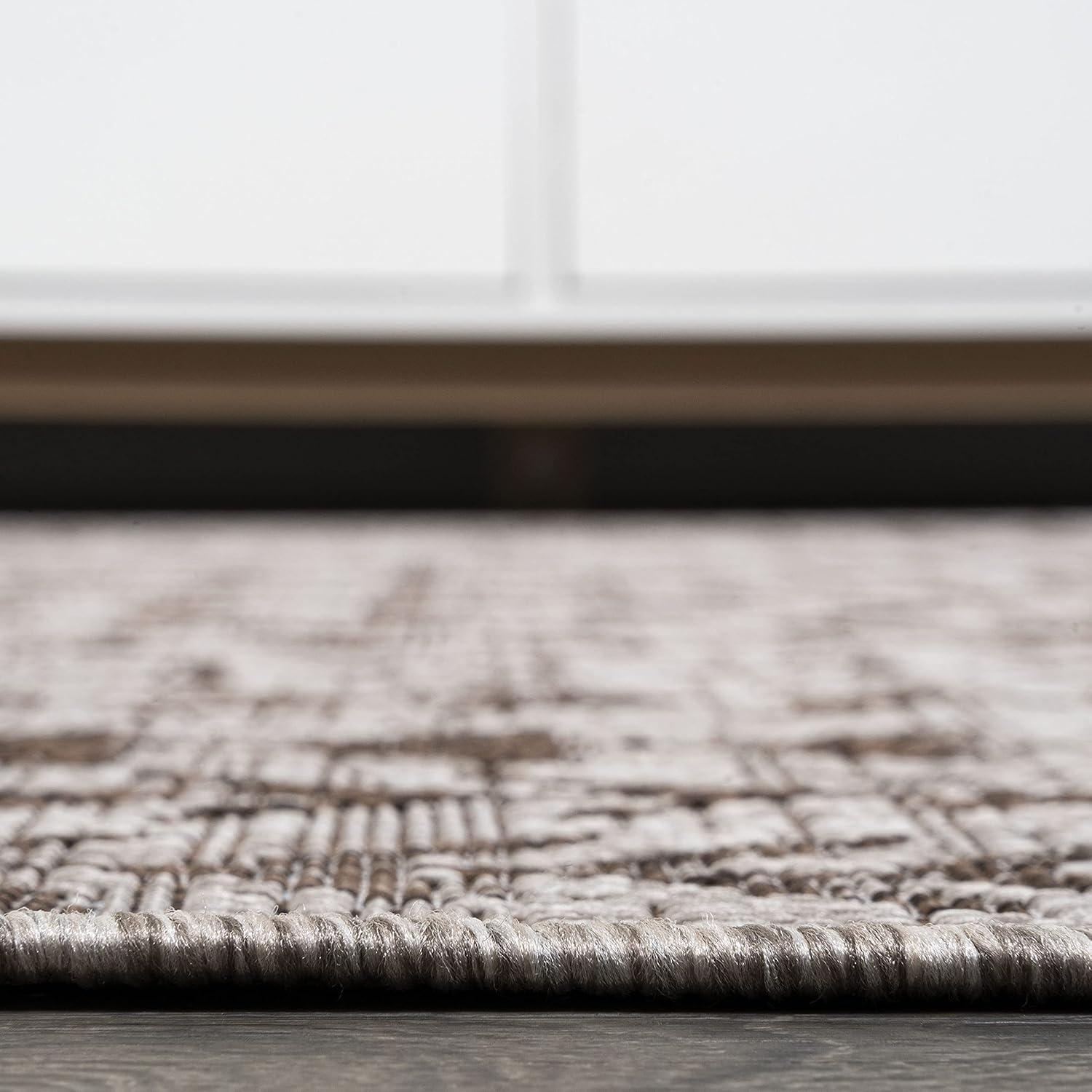 3'x5' Tokay Bohemian Geometric Indoor/Outdoor Area Rug, Beige/Brown - JONATHAN Y