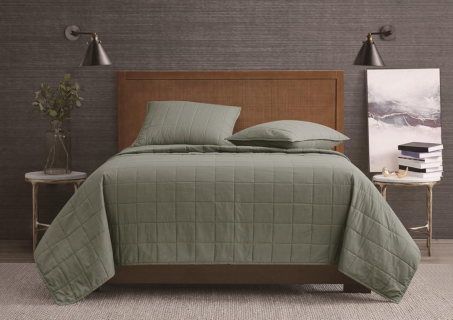 London Fog Garment Wash Solid Quilt Set