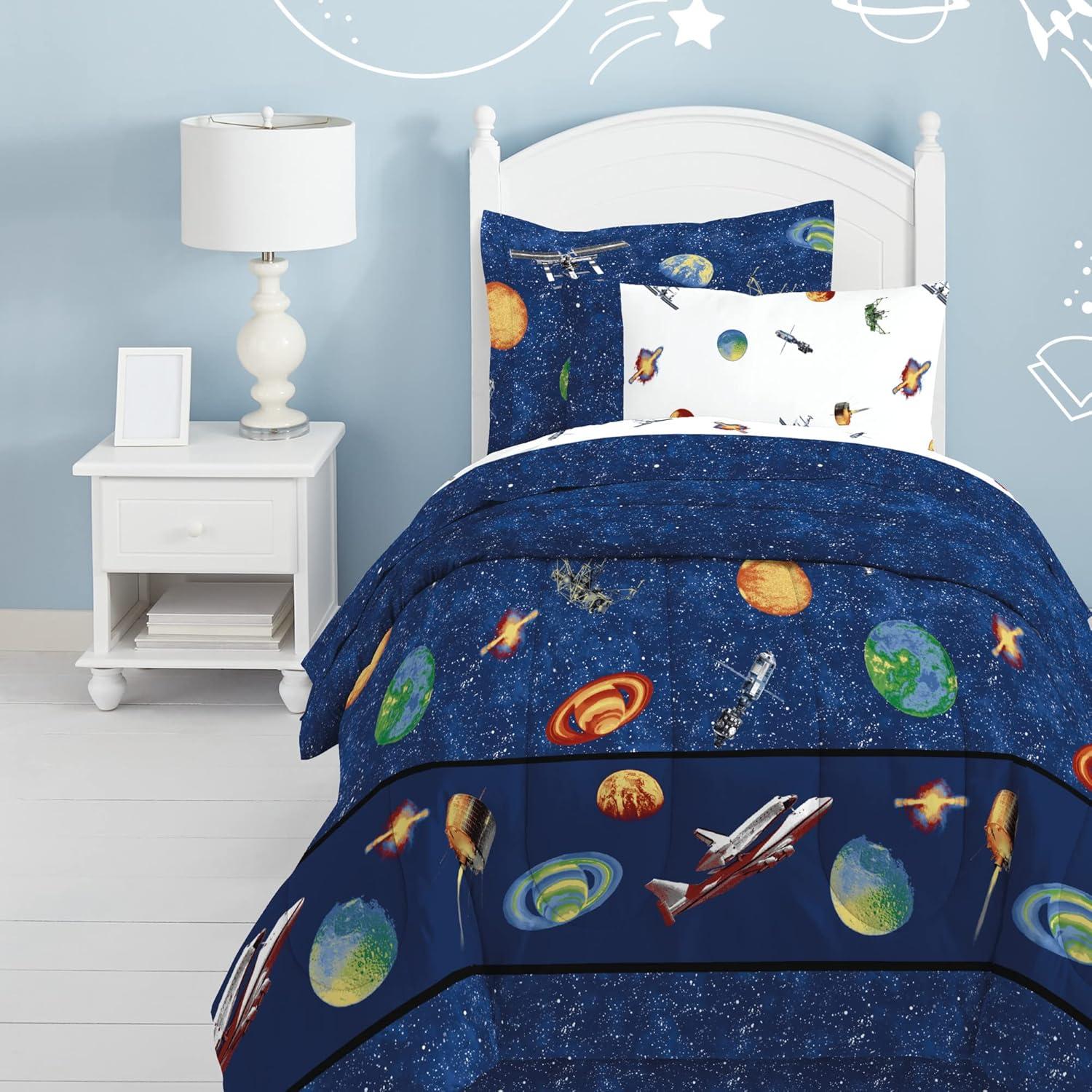 Dream Factory Outer Space Comforter Set