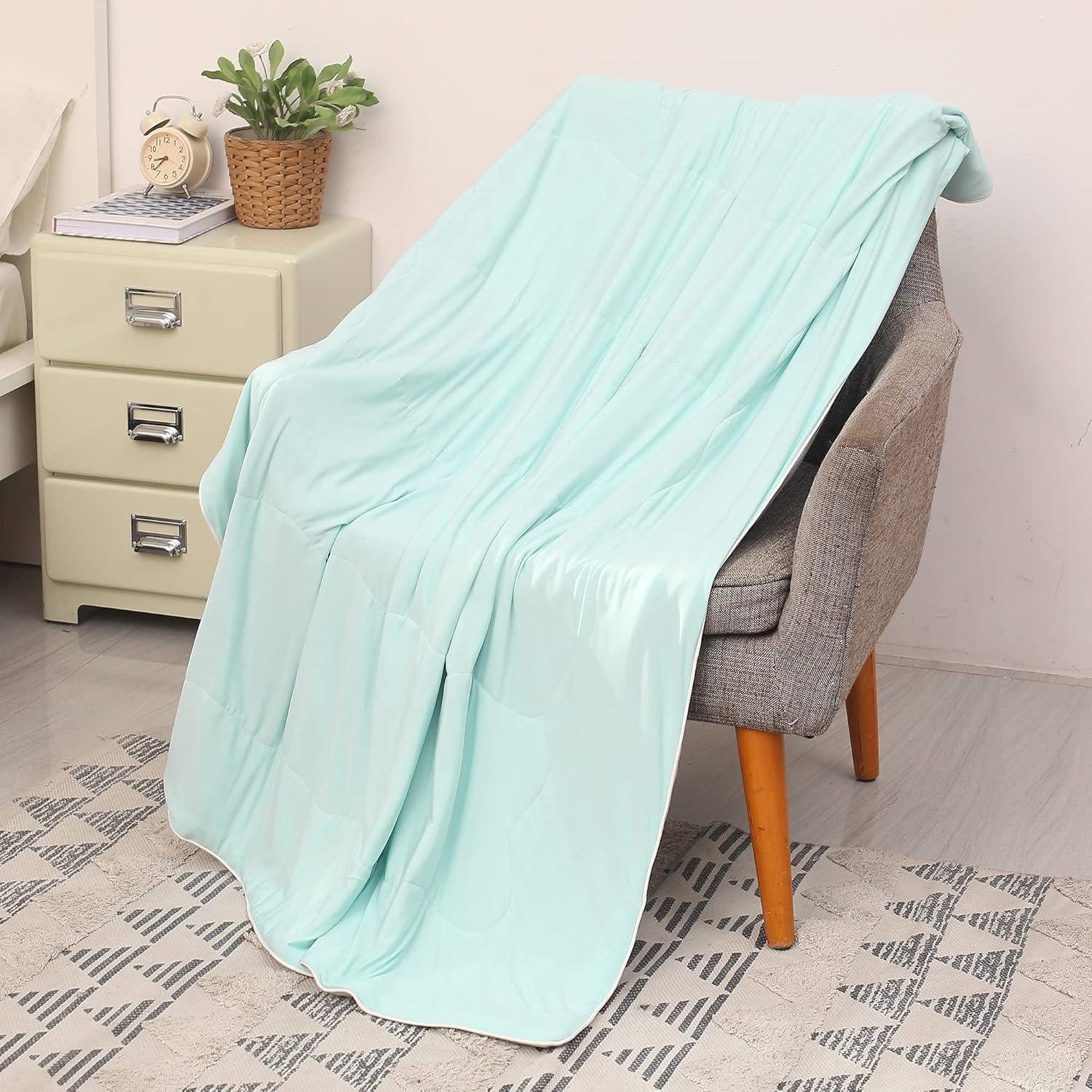 Catalonia Reversible Cooling Blanket, Lightweight Summer Comforter for Hot Sleepers, Silky Soft Summer Duvet Throw Size, 50 x 60 inches, Soft Breathable