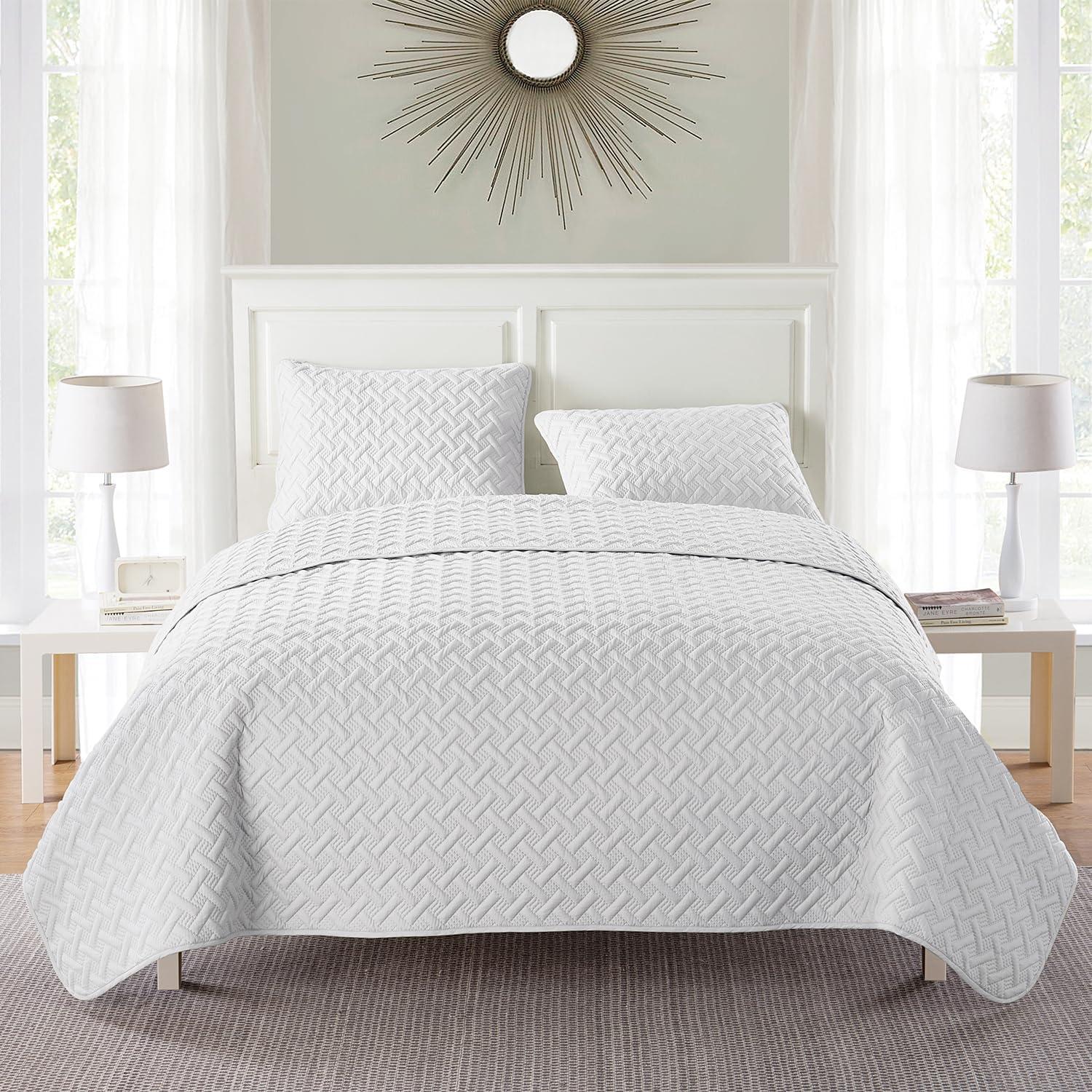 Nina Embossed Basketweave Quilt Set