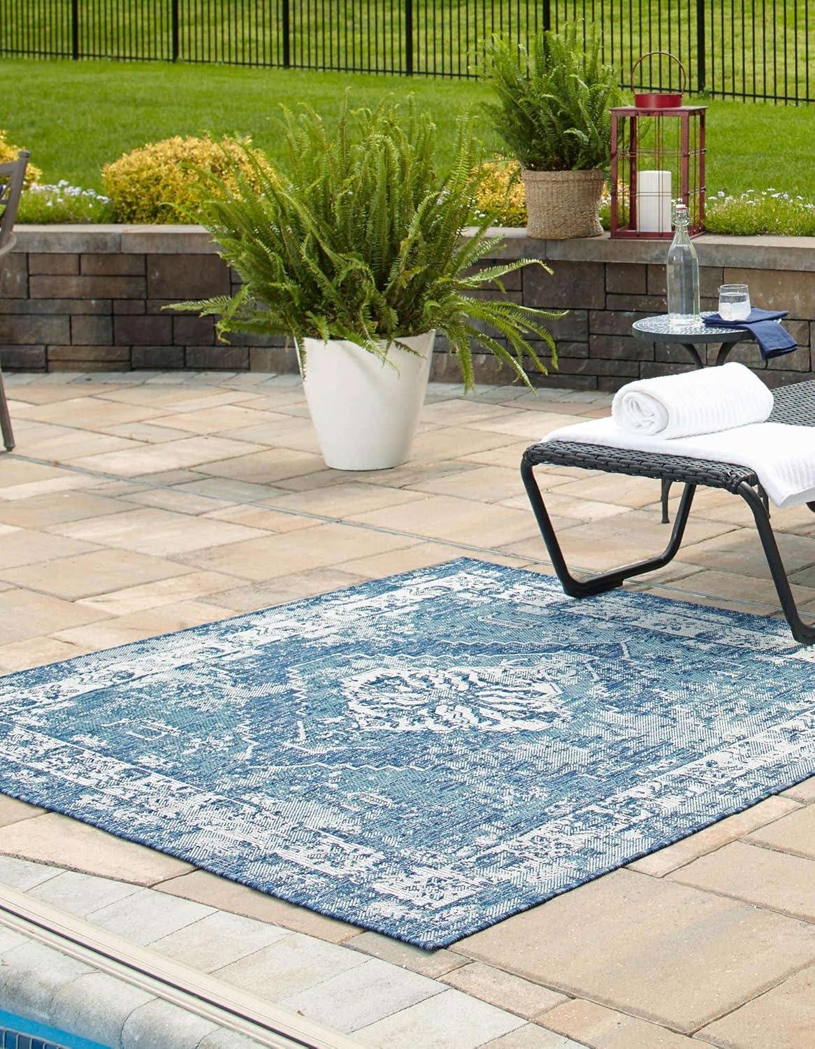 Unique Loom 5' 3 x 5' 3 Square Indoor/Outdoor Traditional Blue Area Rug