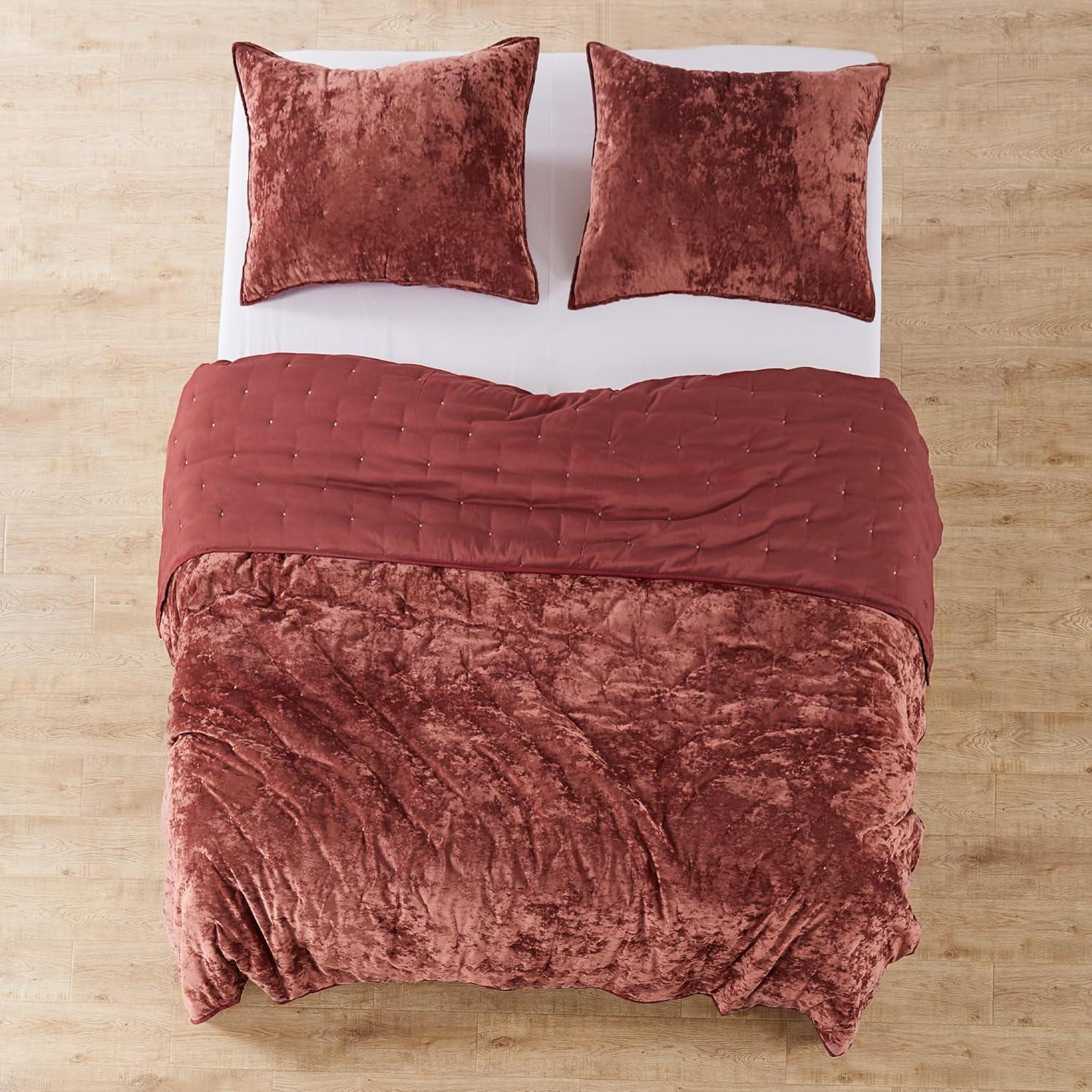 Abruzzi Velvet Red Full/Queen Quilt - Birch Hill by Levtex Home