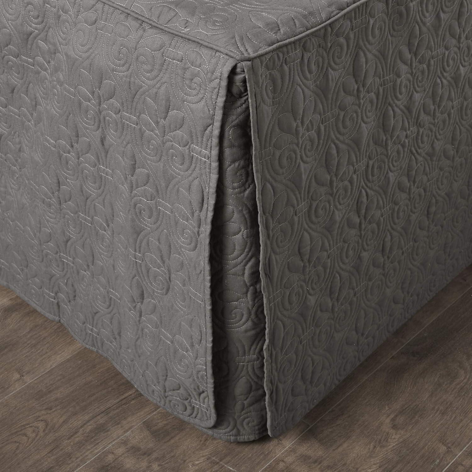 Madison Park Quebec 3 Piece Split Corner Pleated Quilted Bedspread