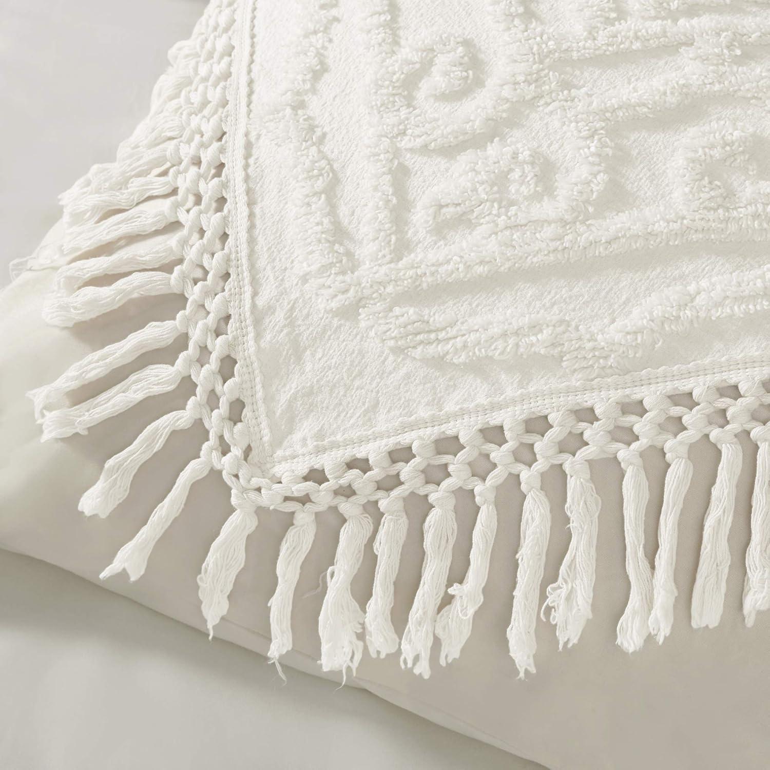 Laetitia Tufted Chenille Cotton Medallion Fringe Coverlet Set