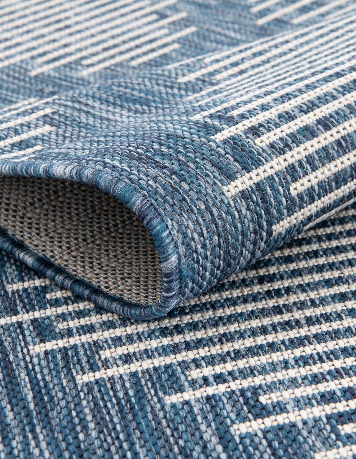 Unique Loom 7' 0 x 7' 0 Square Indoor/Outdoor Modern Blue Area Rug
