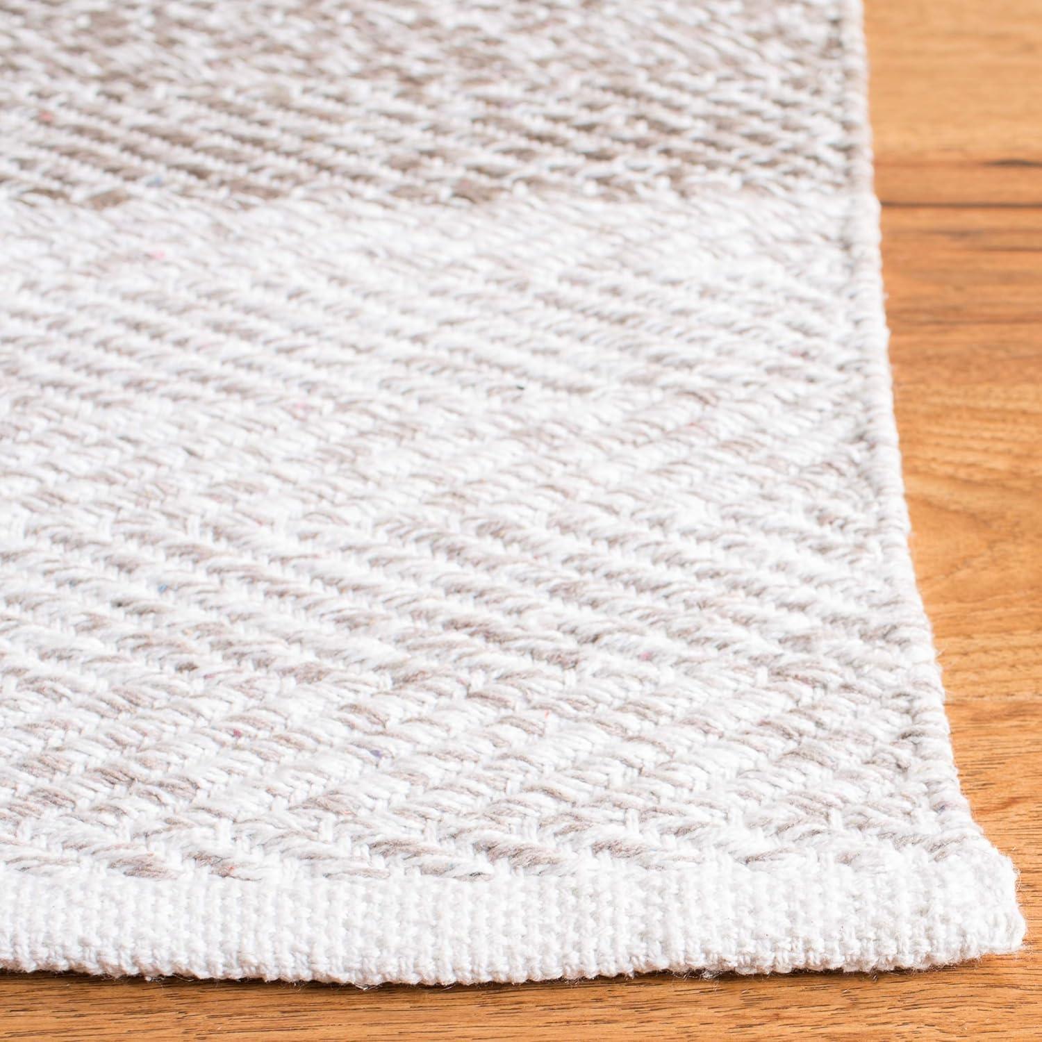 Nantucket NAN148 Hand Loomed Area Rug - Ivory/Taupe - 8'x10' - Safavieh.
