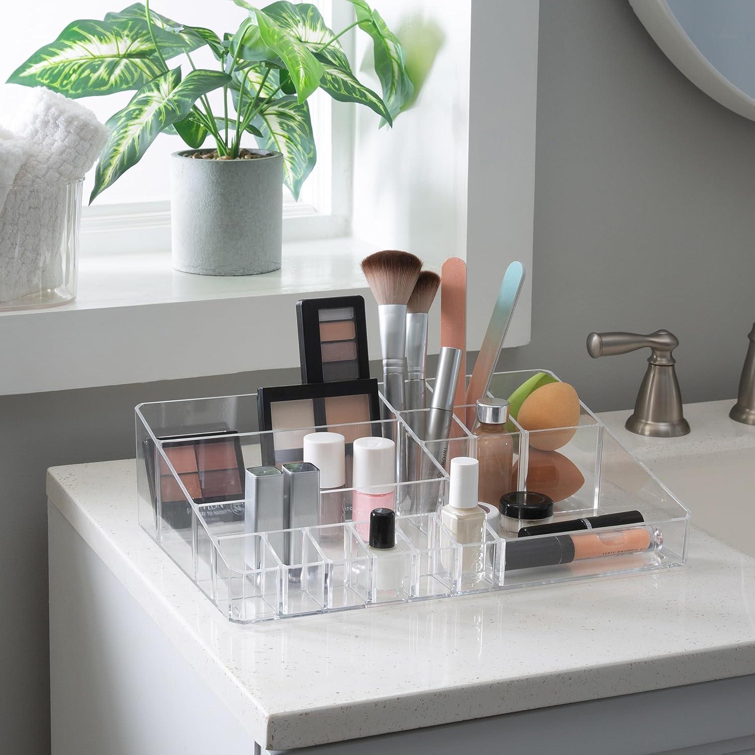Simplify Acrylic 15 Compartment Makeup Organizer