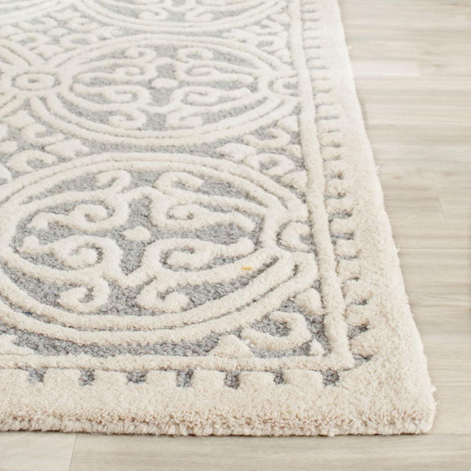SAFAVIEH Cambridge Leslie Geometric Wool Runner Rug, Black/Ivory, 2'6" x 10'