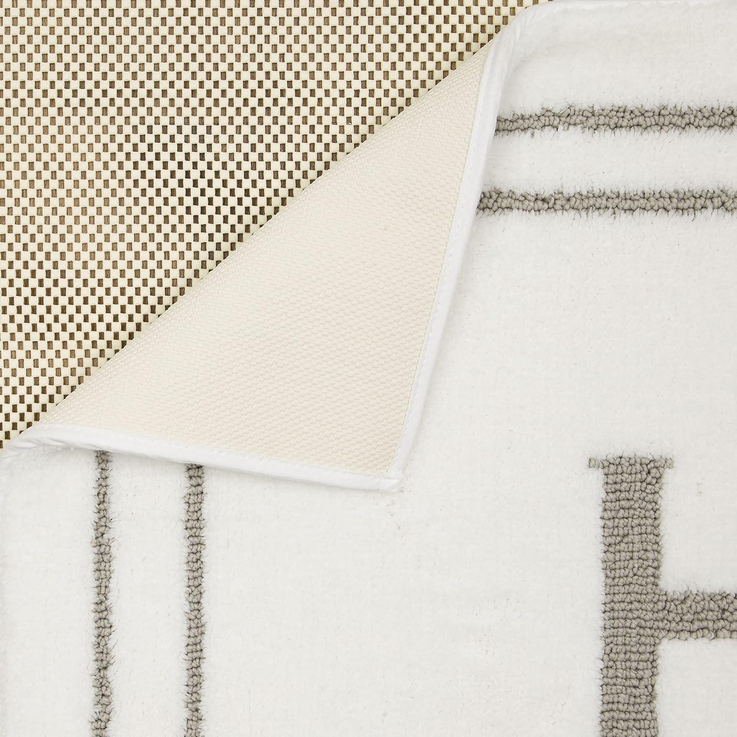 Mohawk Home His Flint Bath Mat (2'x3'4")