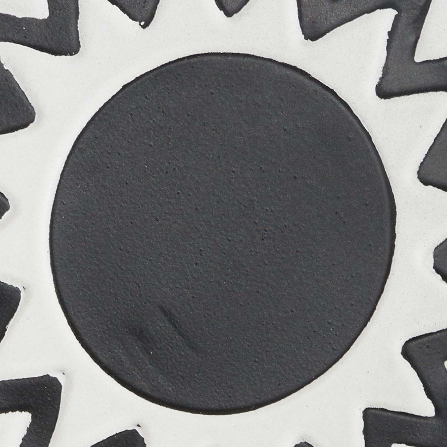 DecMode Black Metal Plate Wall Decor with Black Patterns