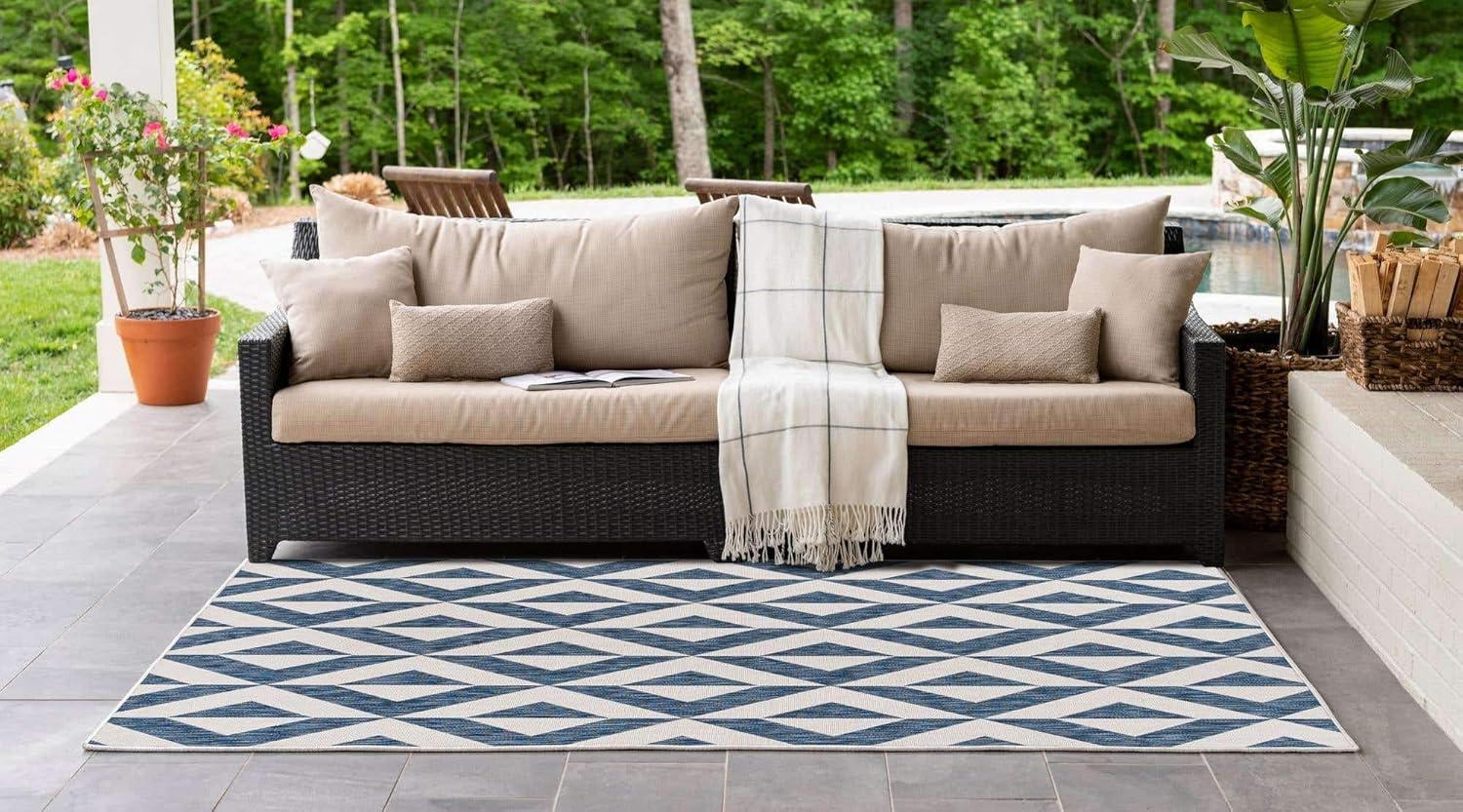 Jill Zarin Napa Outdoor Rug