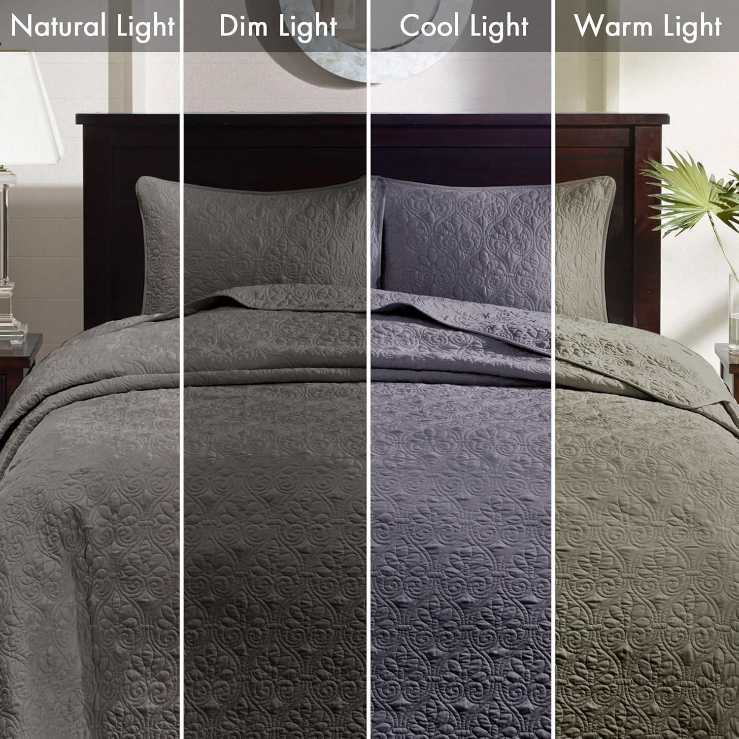 Quebec Reversible Bedspread Set