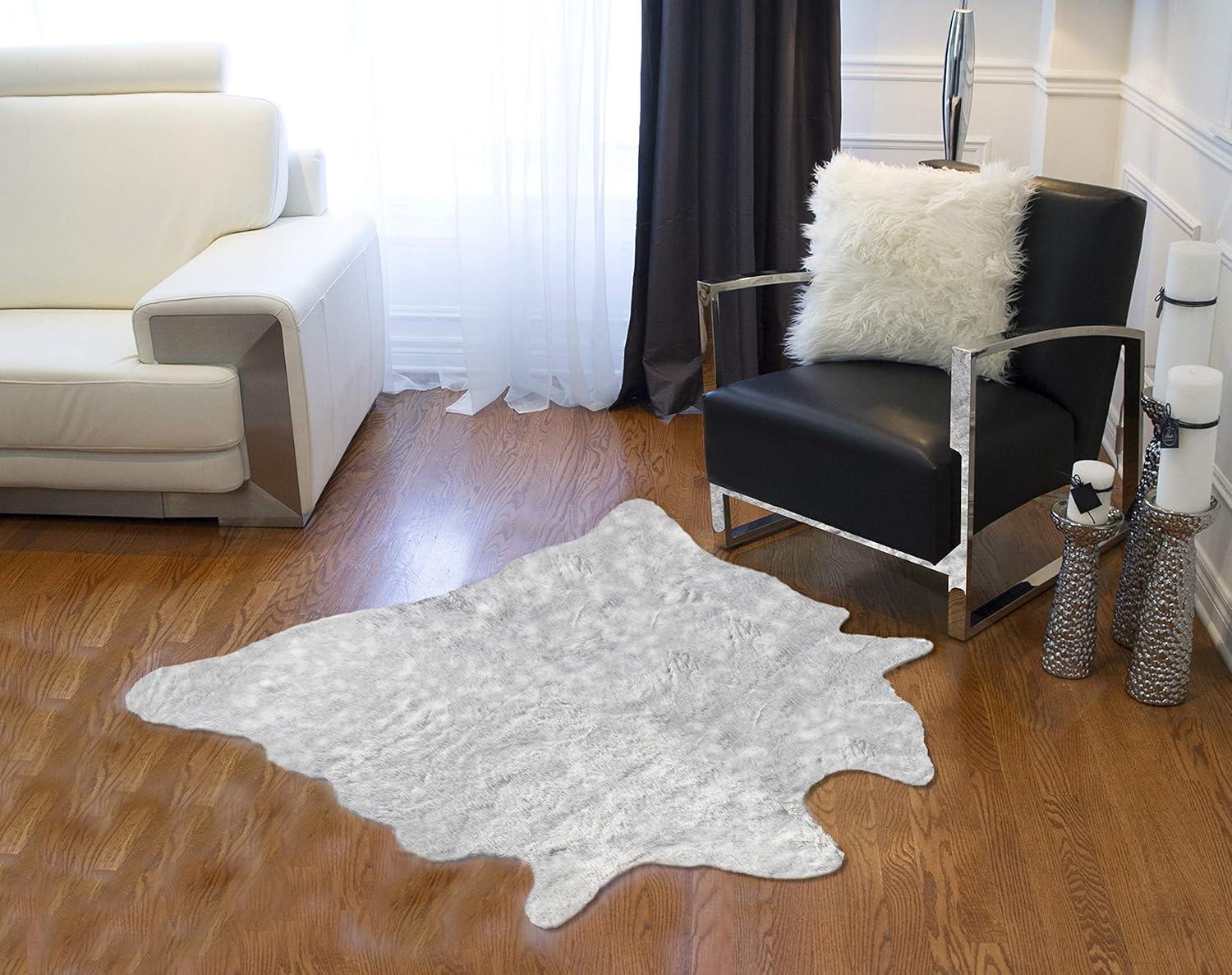 Gray Tufted Synthetic Cowhide 4' x 6' Washable Rug