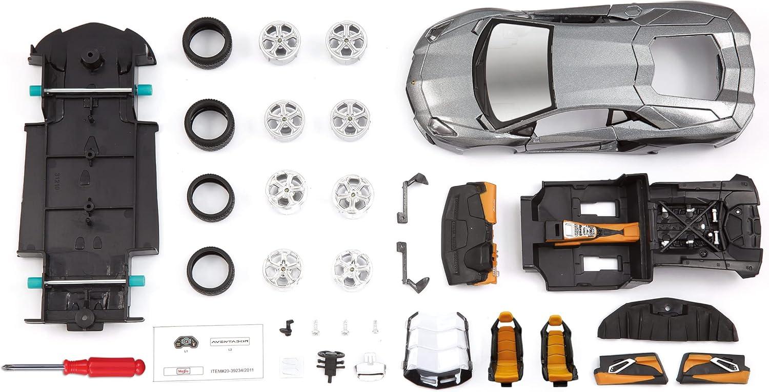 Maisto 1:24 Scale Assembly Line Lamborghini Aventador LP 700-4 Model Kit