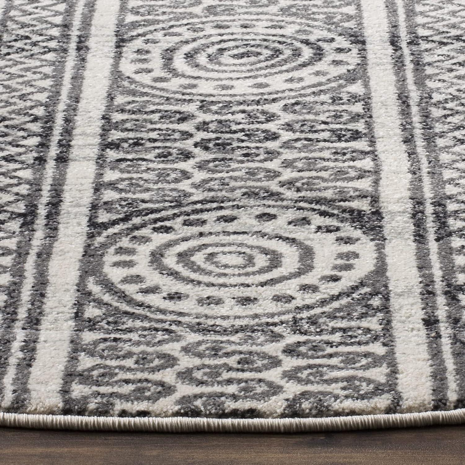 Evoke EVK226 Power Loomed Area Rug - Ivory/Grey - 6'7" Round - Safavieh.