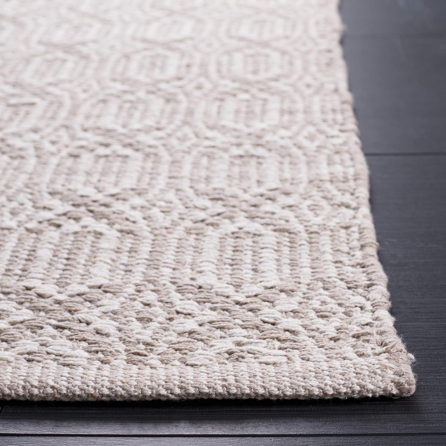 Montauk MTK333 Hand Woven Indoor Area Rug - Ivory/Grey - 6'x9' - Safavieh.