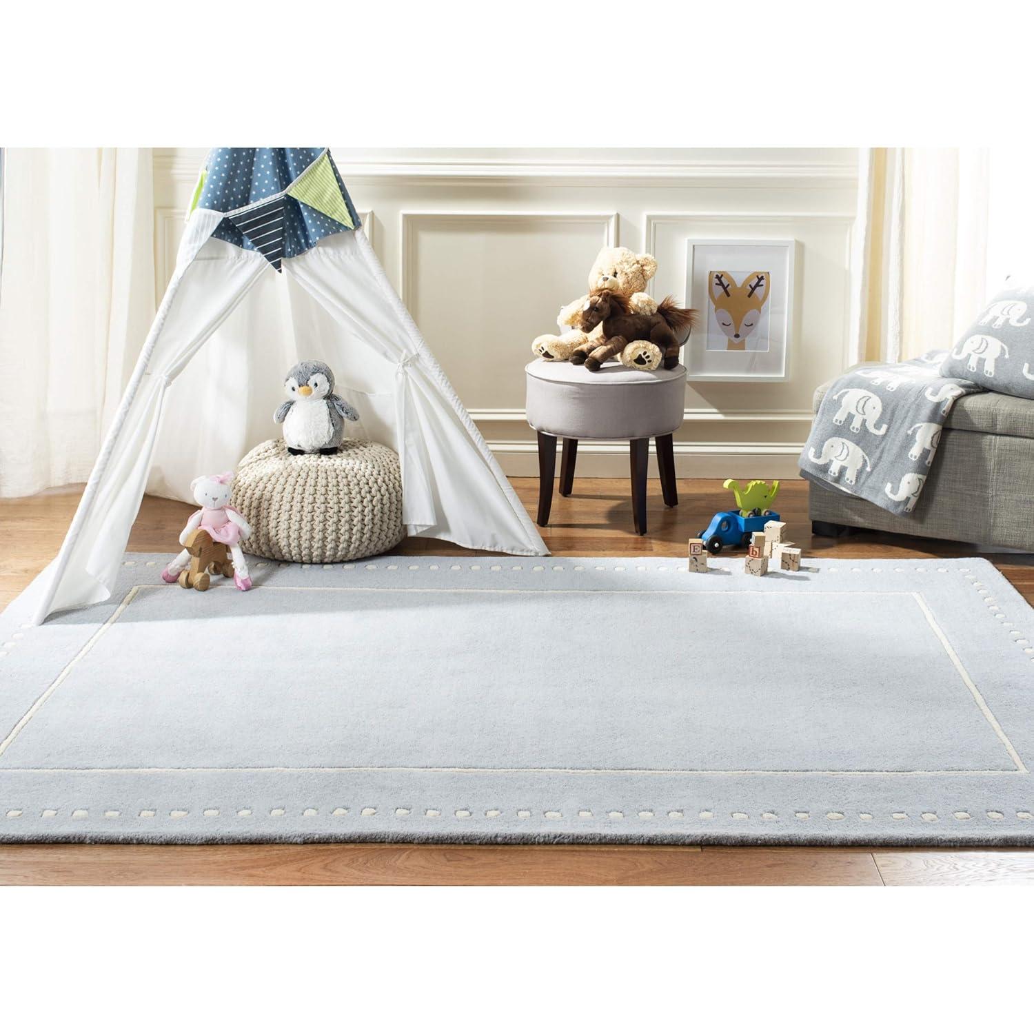 Bella BEL151 Hand Tufted Area Rug - Light Blue/Ivory - 5'x5' - Safavieh.