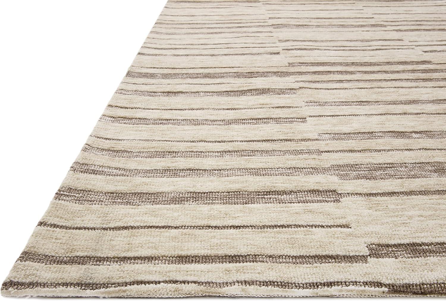 Natural Taupe Geometric 5' x 7' Wool Blend Area Rug