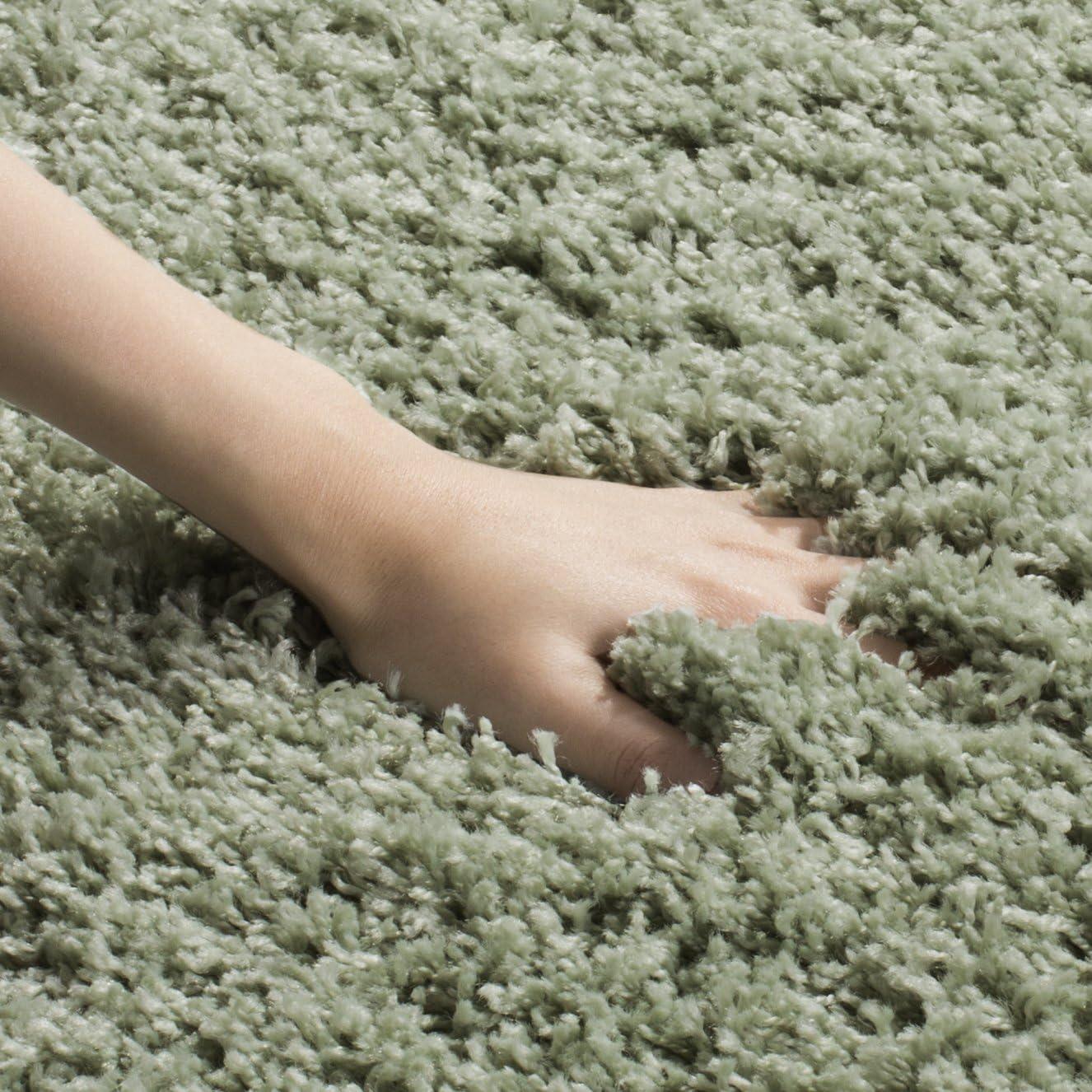 SAFAVIEH Laguna Neven Plush Solid Shag Runner Rug, Light Sage, 2'3" x 12'