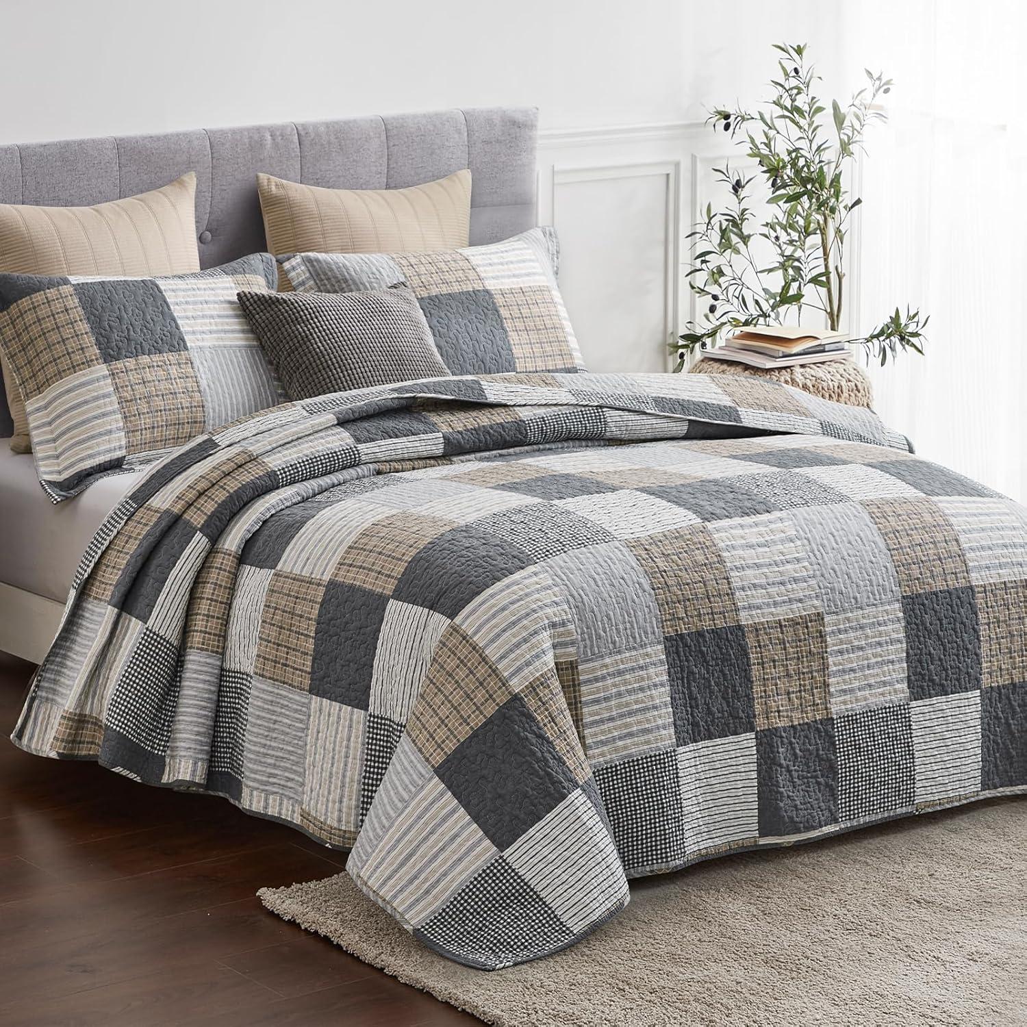 Plaid Patchwork Cotton Queen Quilt Set in Gray and Brown