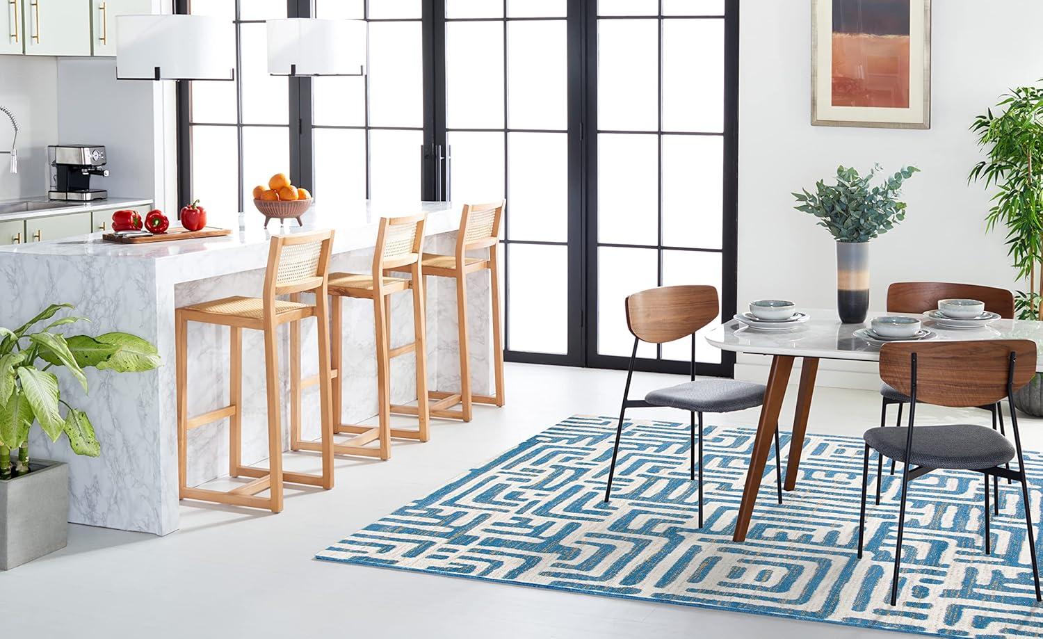 Amsterdam AMS106 Power Loomed Area Rug  - Safavieh