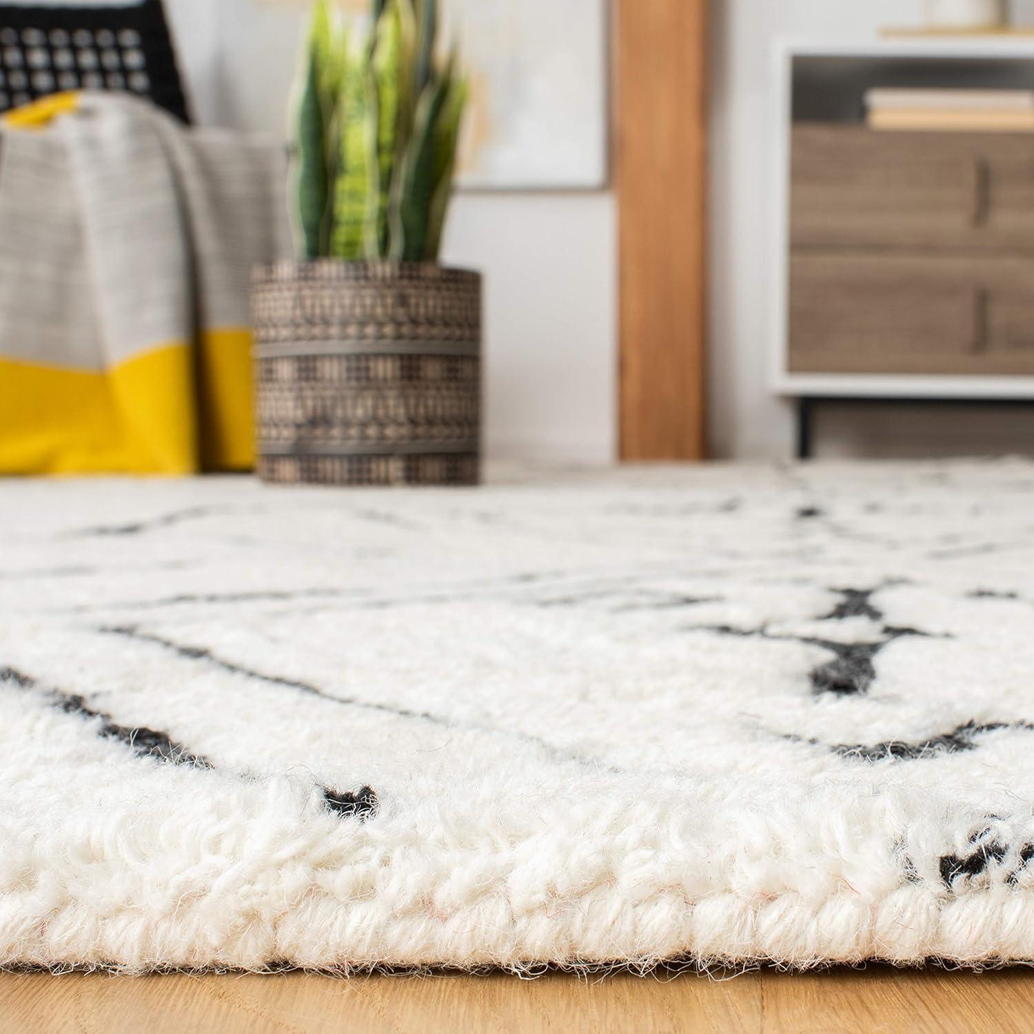 Safavieh Casablanca Shag Otis Abstract Moroccan Area Rug or Runner