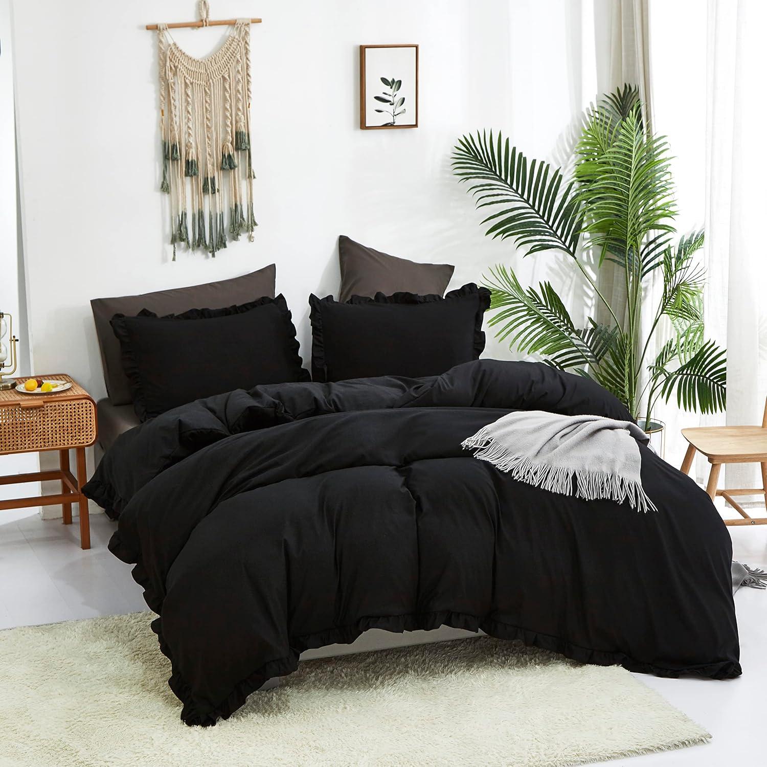 Bedding Comforter Black Ruffle - King - 3 Piece