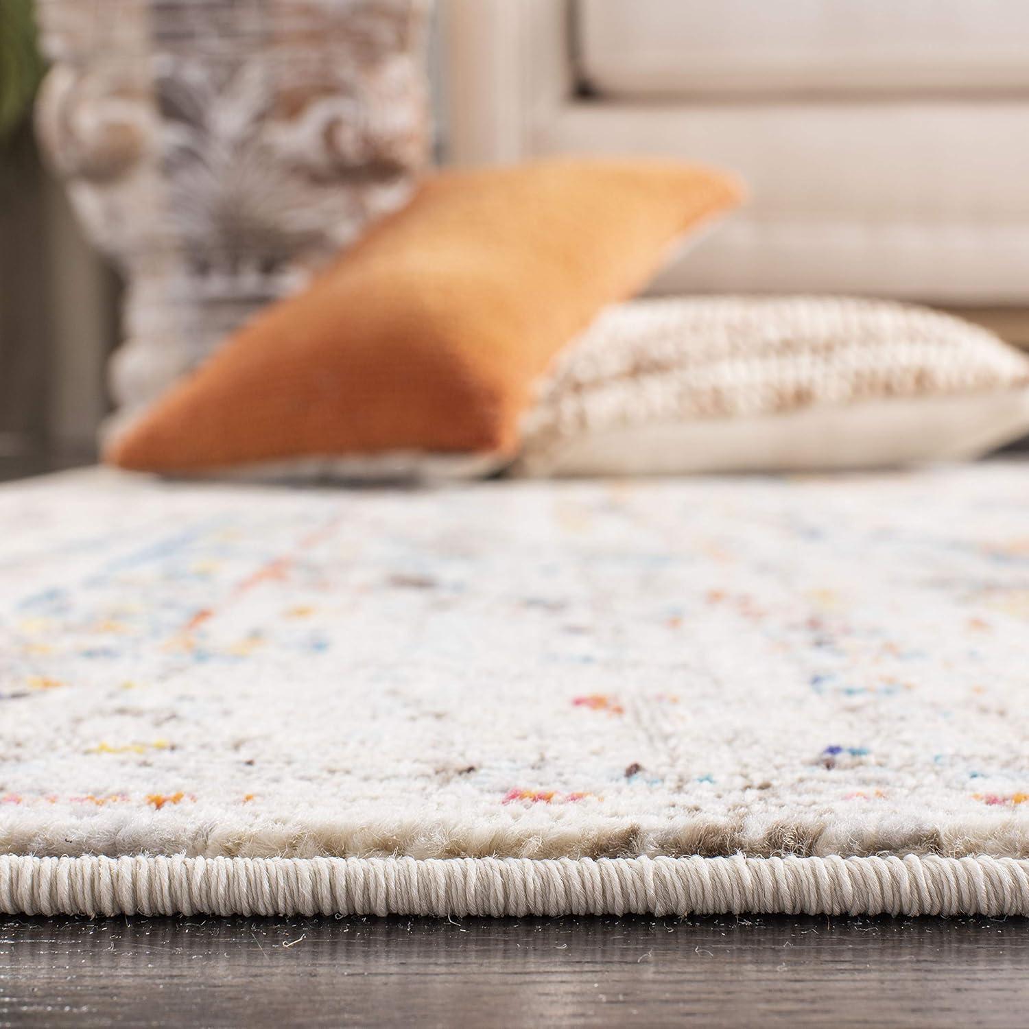 Madison MAD474 Power Loomed Indoor Area Rug - Cream/Blue - 9' Round - Safavieh