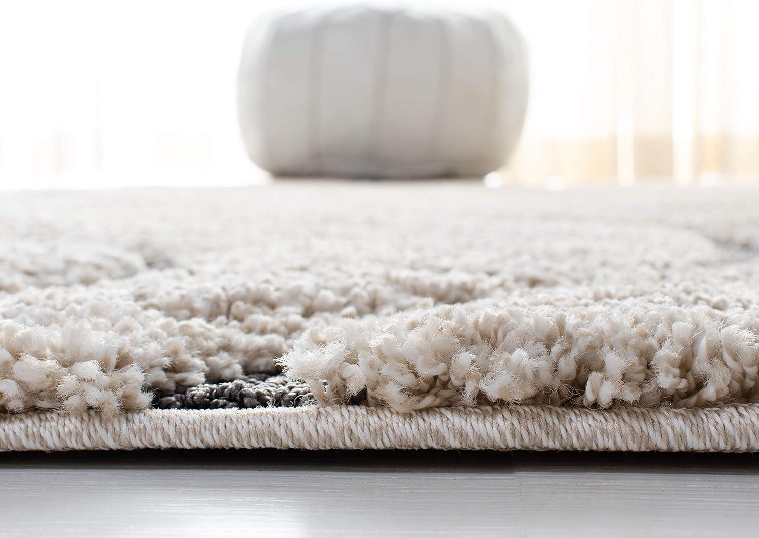 Cream & Grey Synthetic Rectangular Easy-Care Shag Rug