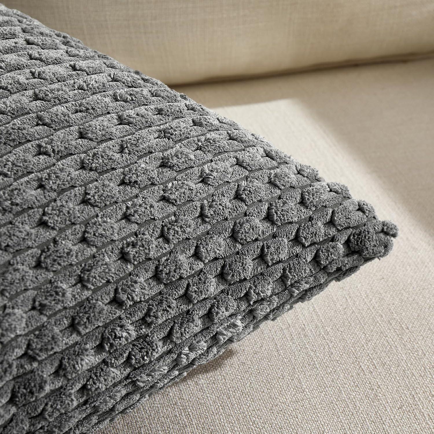 Houndstooth Cotton Blend Reversible Pillow Cover (Set of 4)