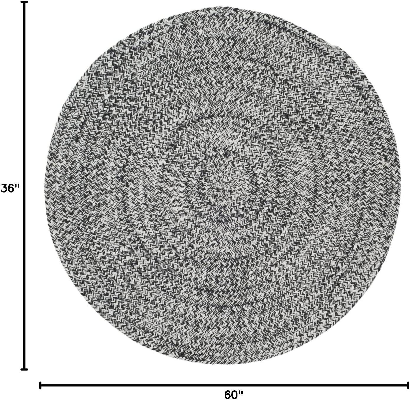 Braided BRD256 Hand Woven Indoor Accent Rug - Ivory/Black - 3'x5' Oval - Safavieh